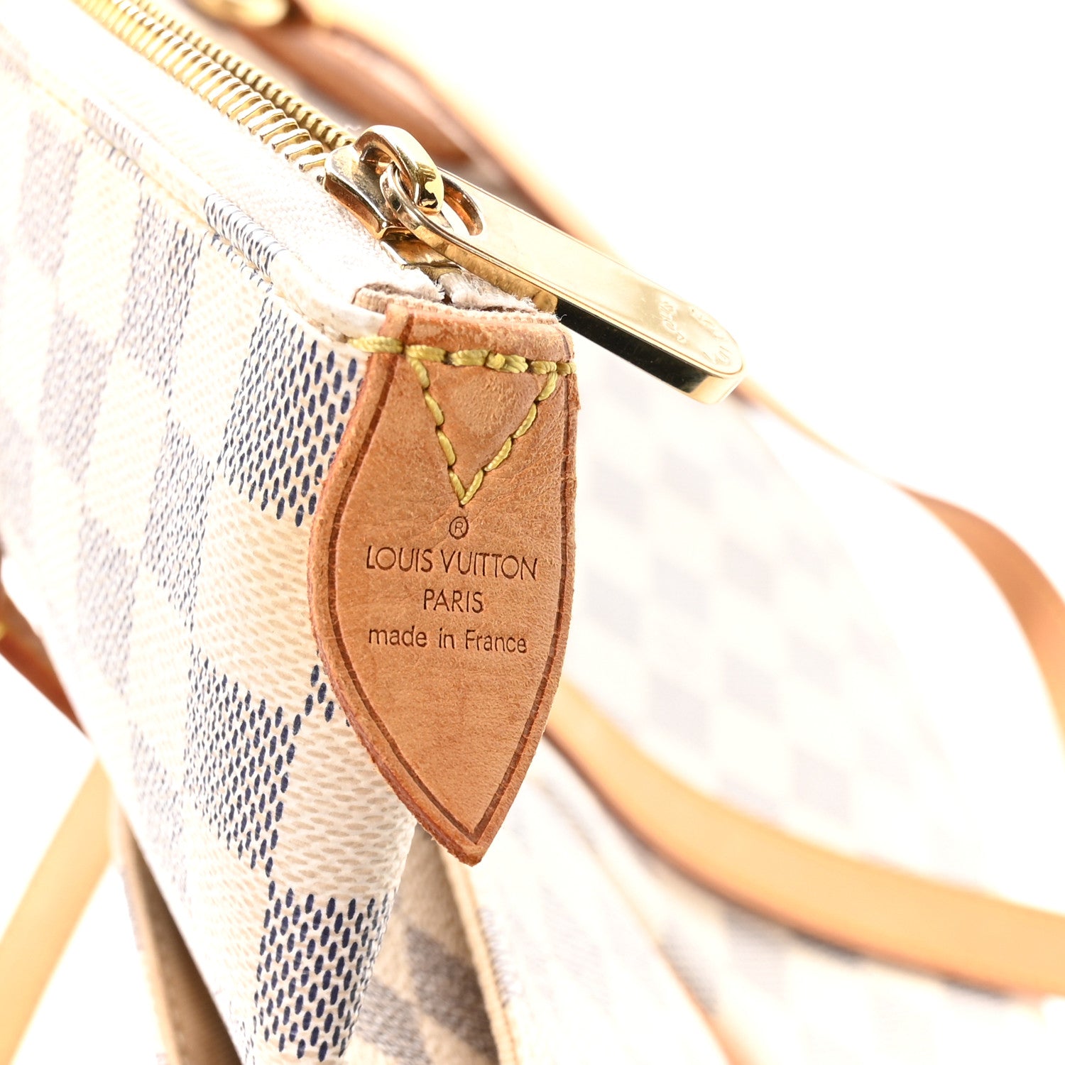 Louis Vuitton Damier Azur Totally MM 6 of 10