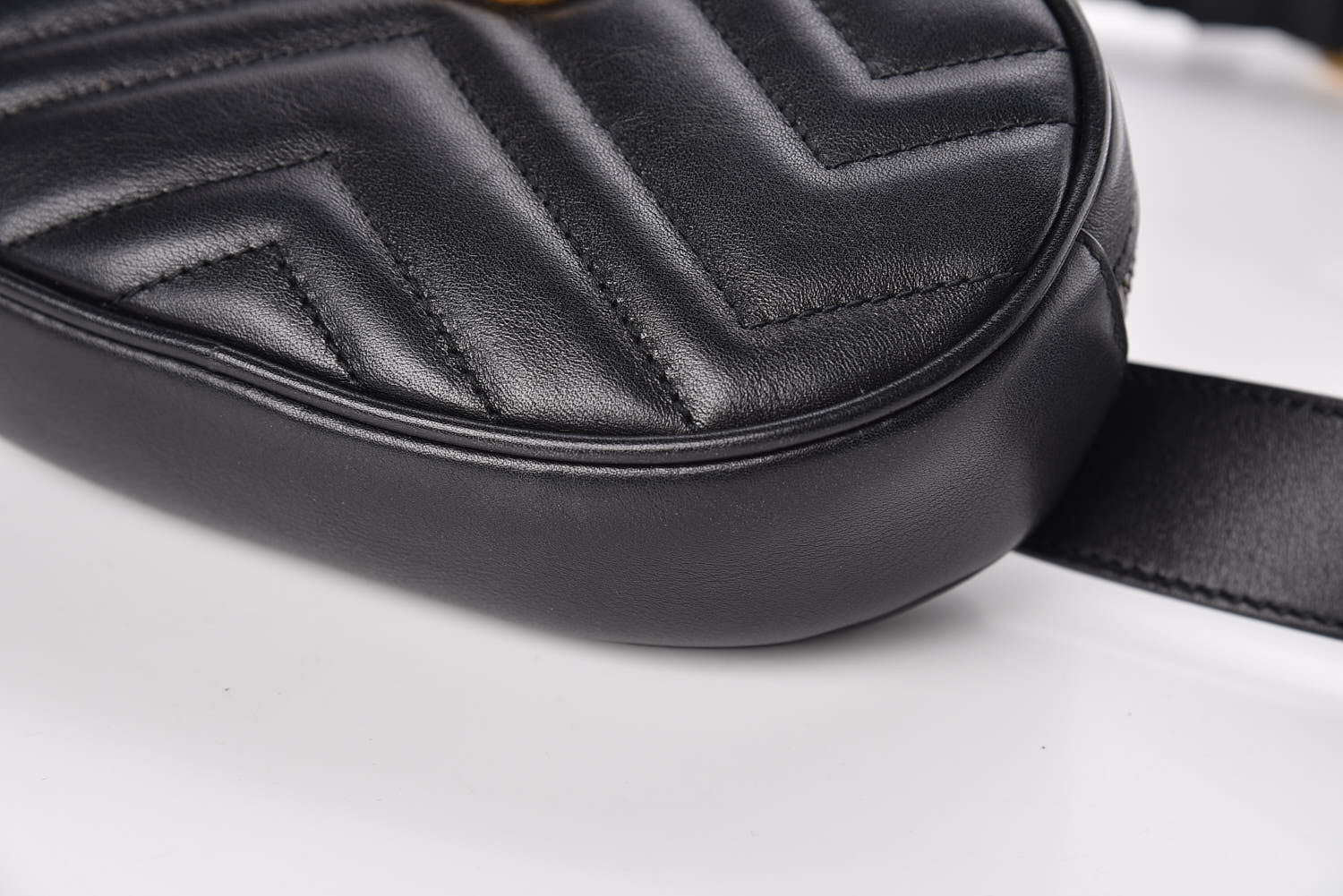 Gucci Calfskin Matelasse GG Marmont Belt Bag 85 34 Black 9 of 10