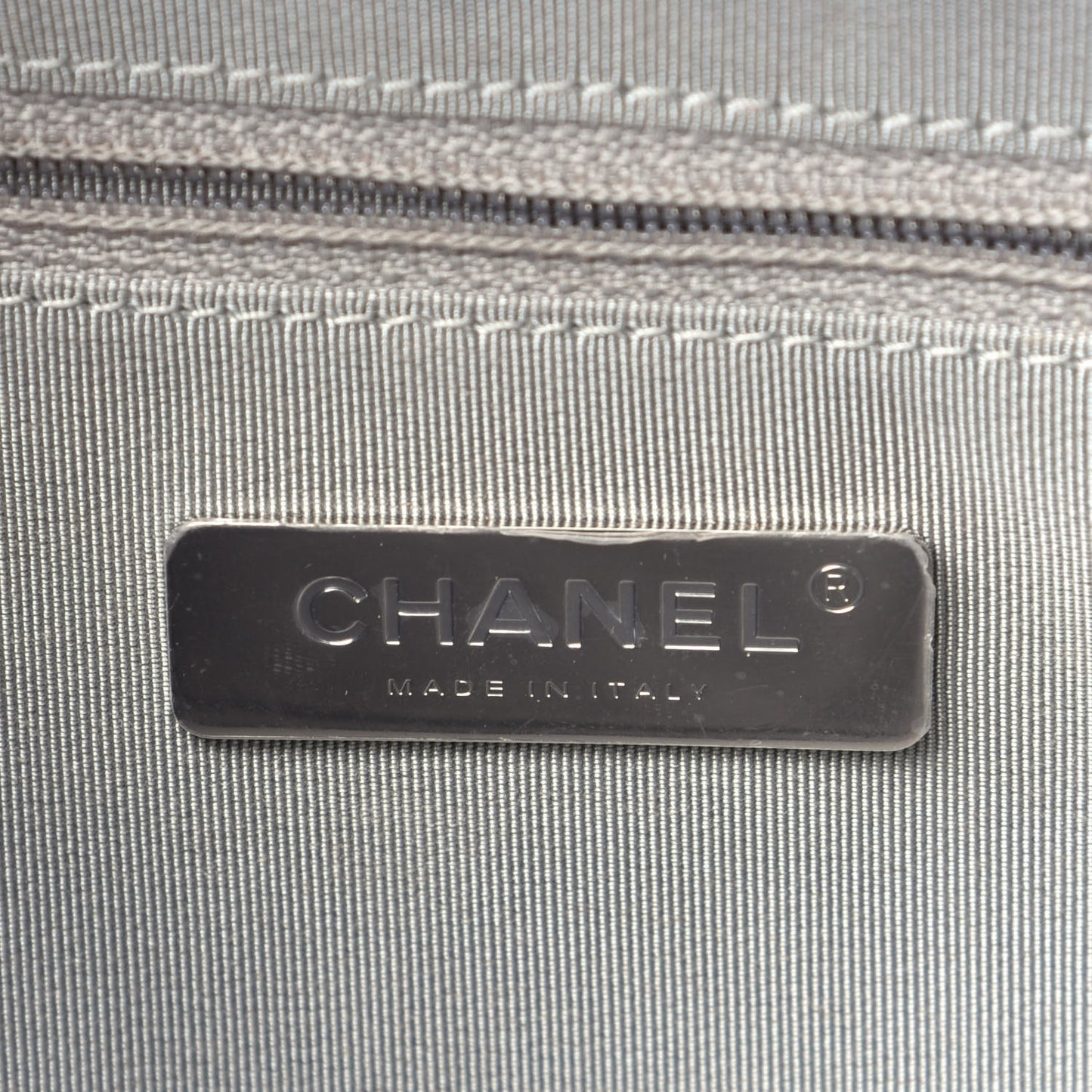 Metallic Caviar Small Coco Curve Vanity Bag Silver