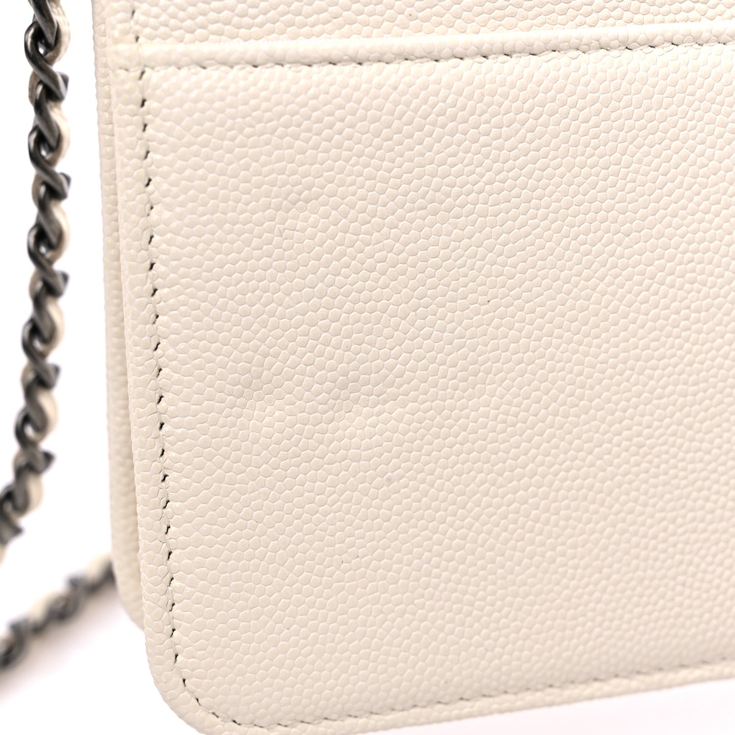 Caviar Quilted Boy Wallet On Chain WOC White