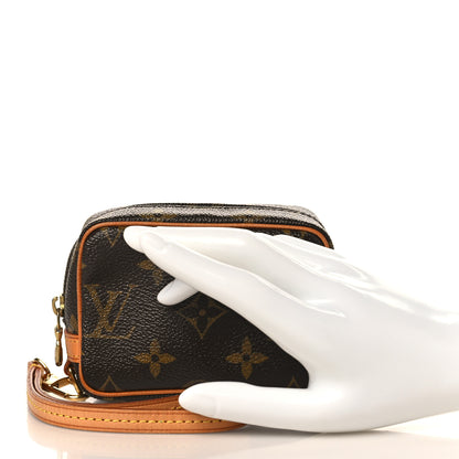Louis Vuitton Monogram Wapity 2 of 8