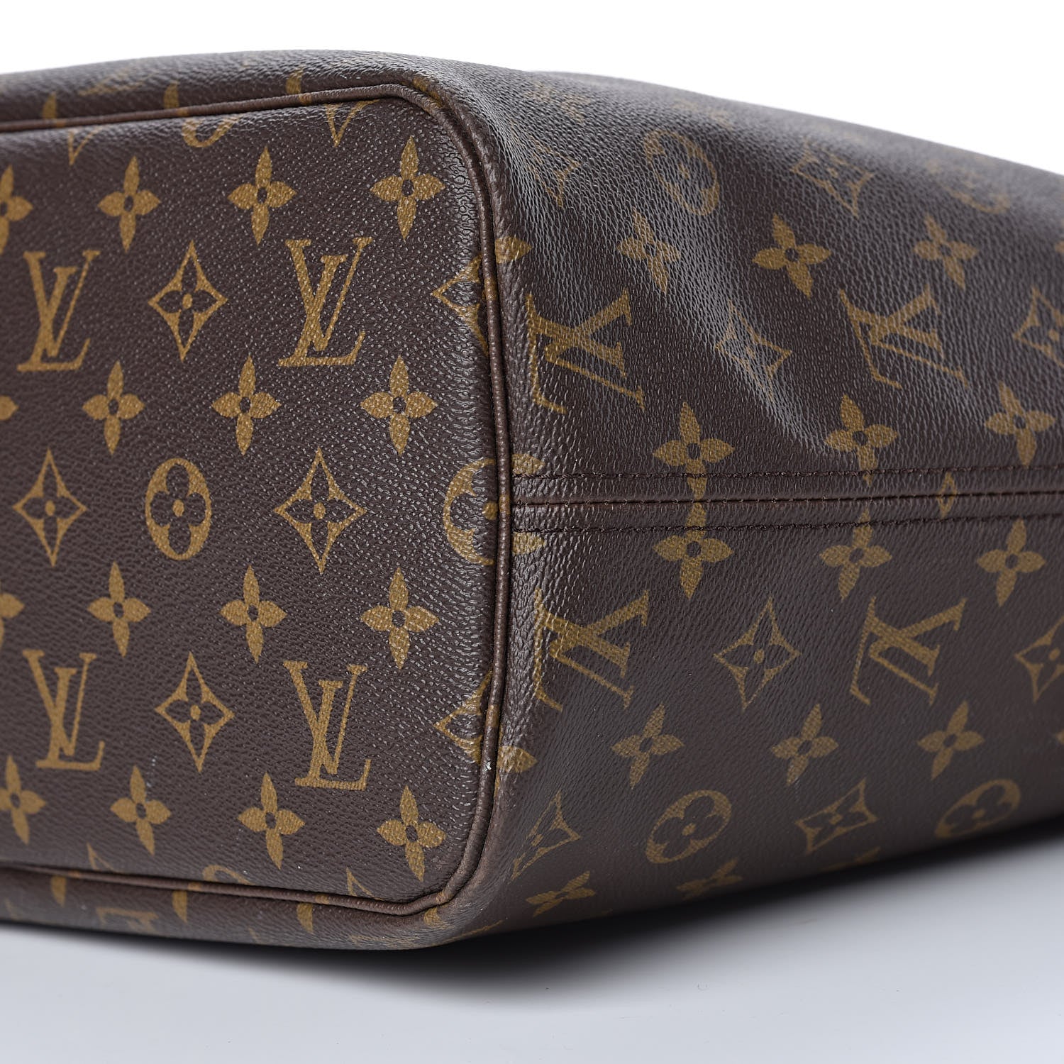 Louis Vuitton Monogram Neverfull MM 6 of 25