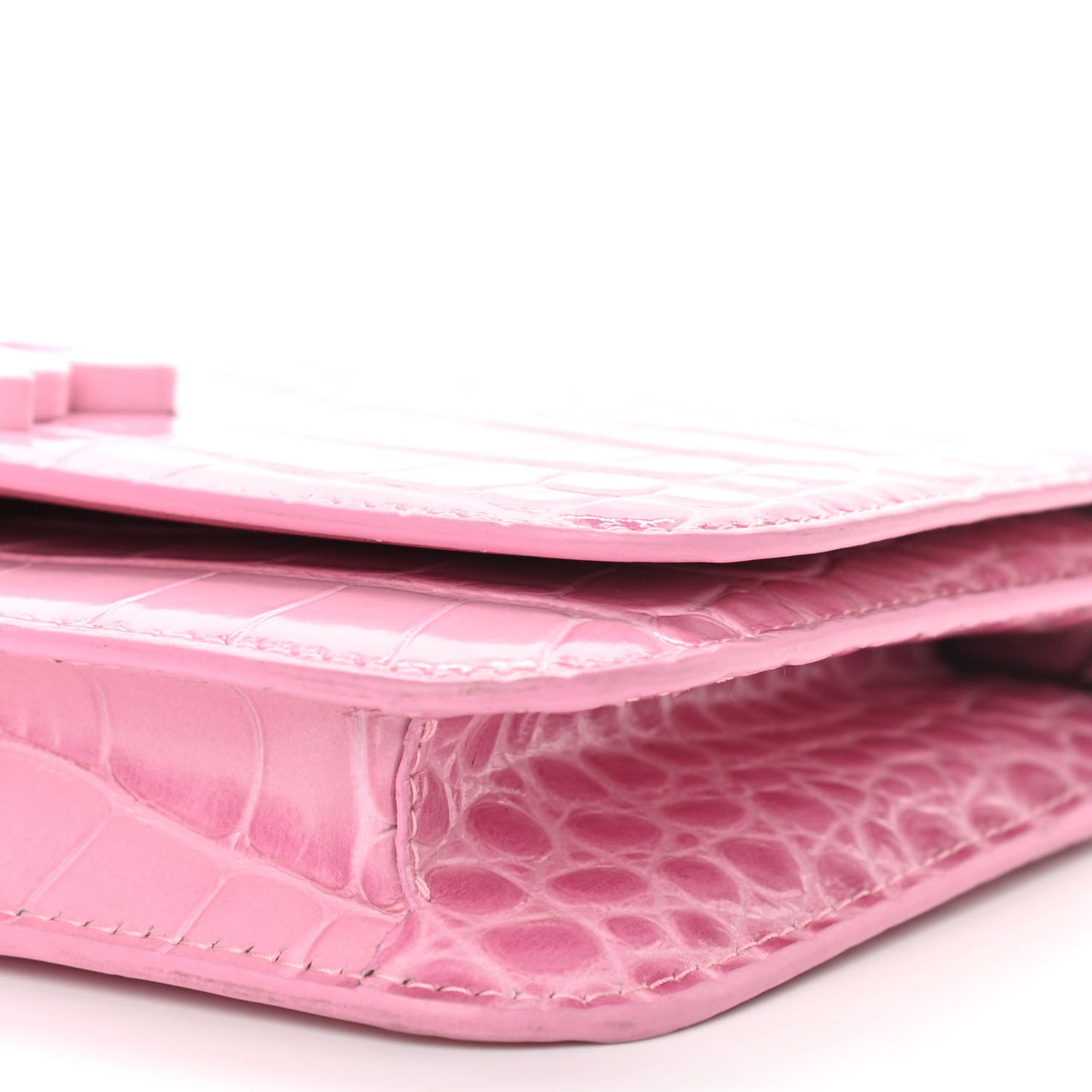Patent Crocodile Embossed B Wallet On Chain Pink