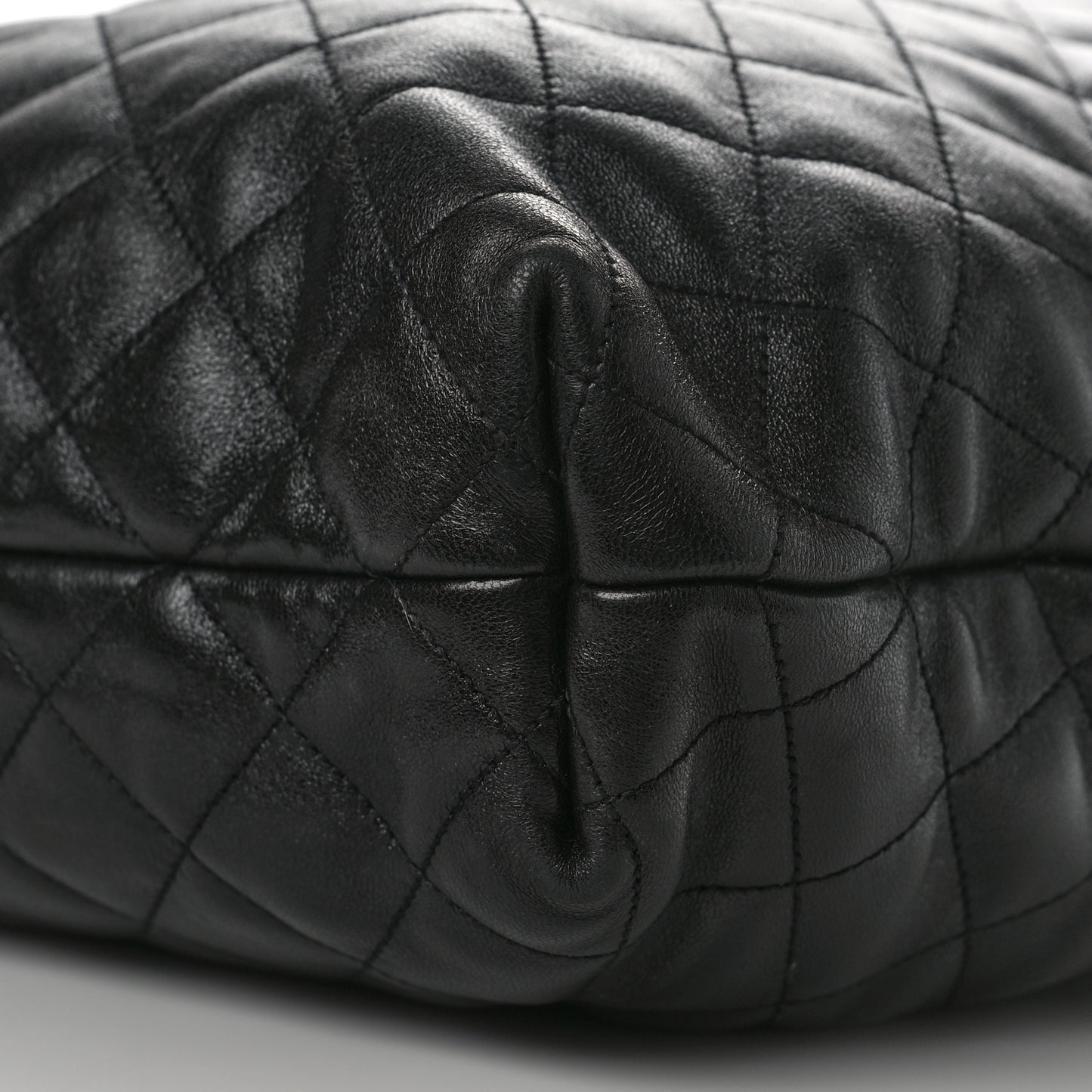 Lambskin Quilted Maxi Icare Shopping Tote Black
