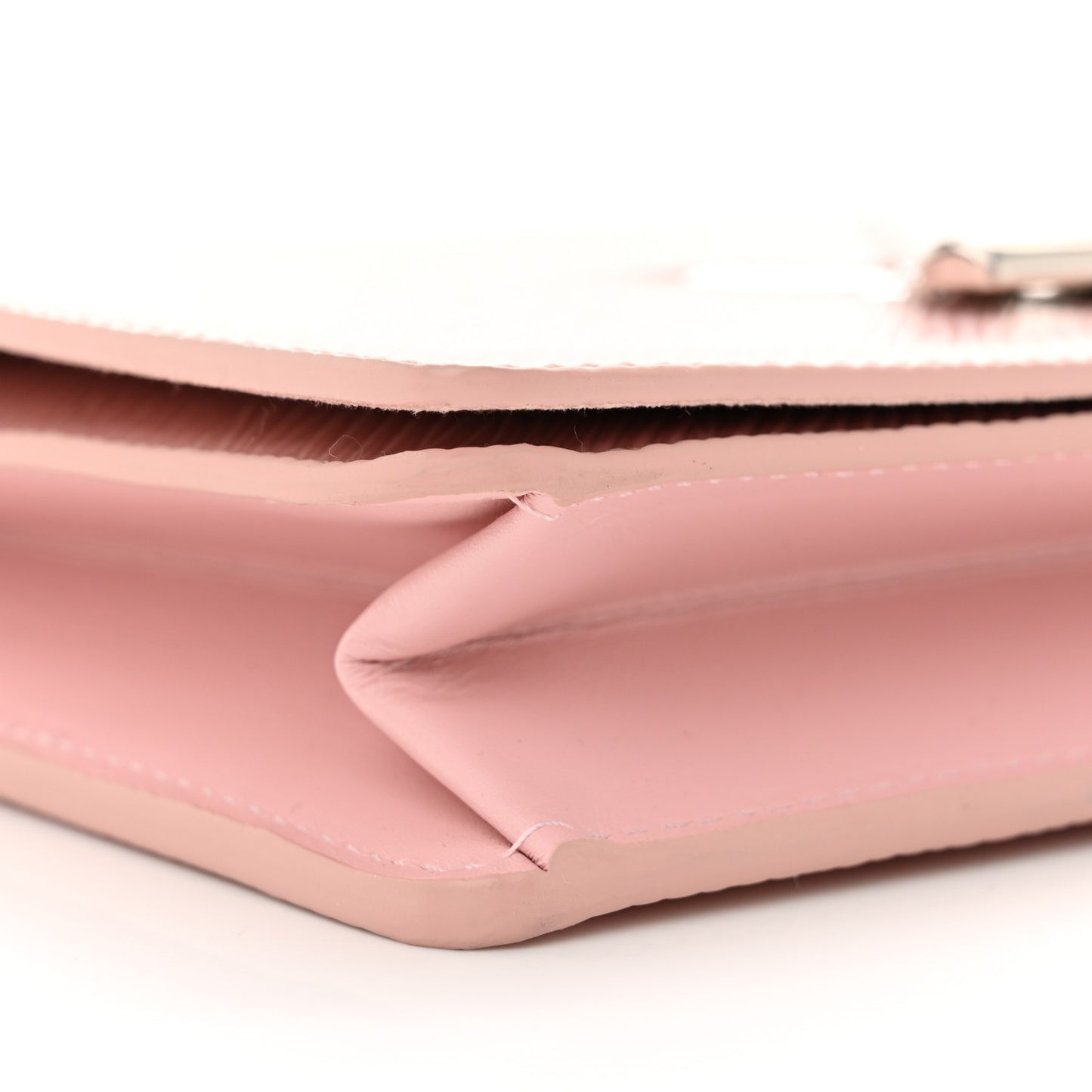 Epi Twist Belt Chain Wallet Rose Ballerine