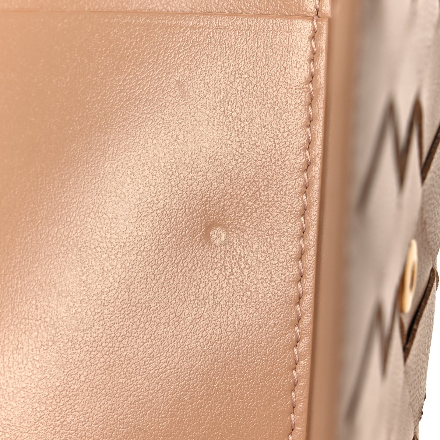 Nappa Intrecciato Trifold Wallet Cipria