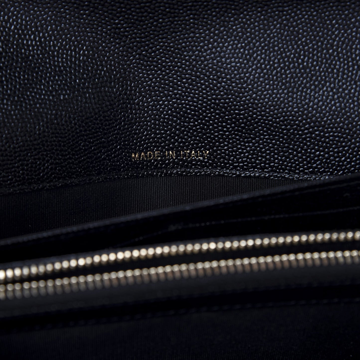 Caviar Quilted Large Golden Class Gusset Flap Wallet Black