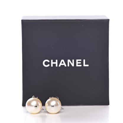 Chanel Crystal Pearl CC Drop Earrings Silver Pearly White 5 of 5