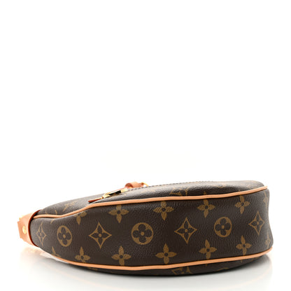 Louis Vuitton Monogram Loop 4 of 9