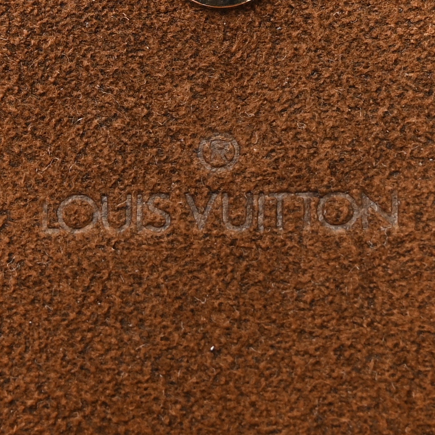 Louis Vuitton Damier Ebene Cufflinks Case 6 of 6