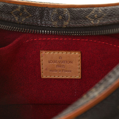 Louis Vuitton Monogram Croissant PM 6 of 9
