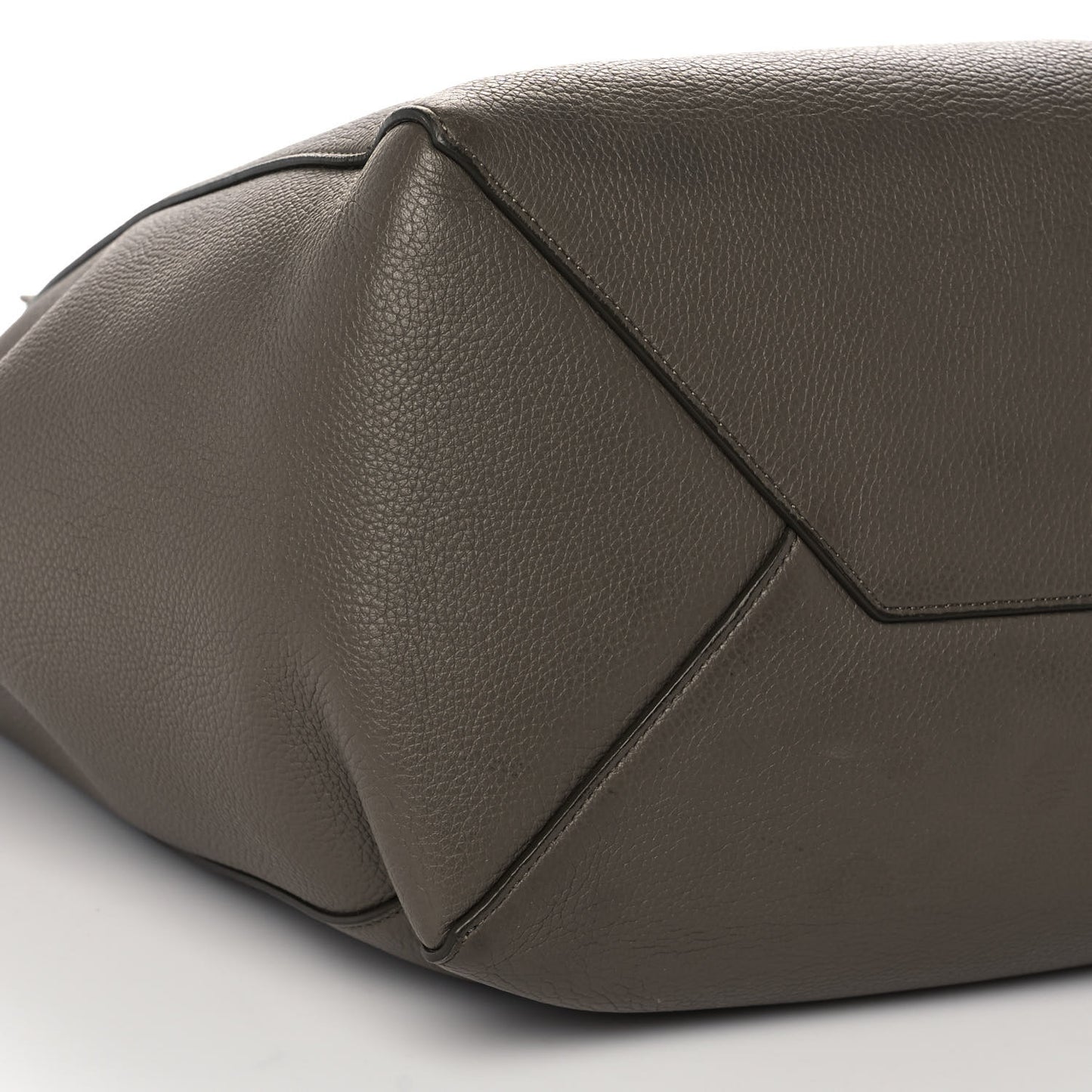 Soft Grained Calfskin Small Belt Cabas Phantom Taupe