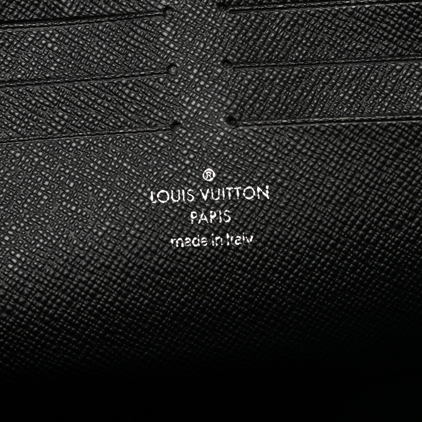 Monogram Eclipse Reverse Pochette Voyage MM