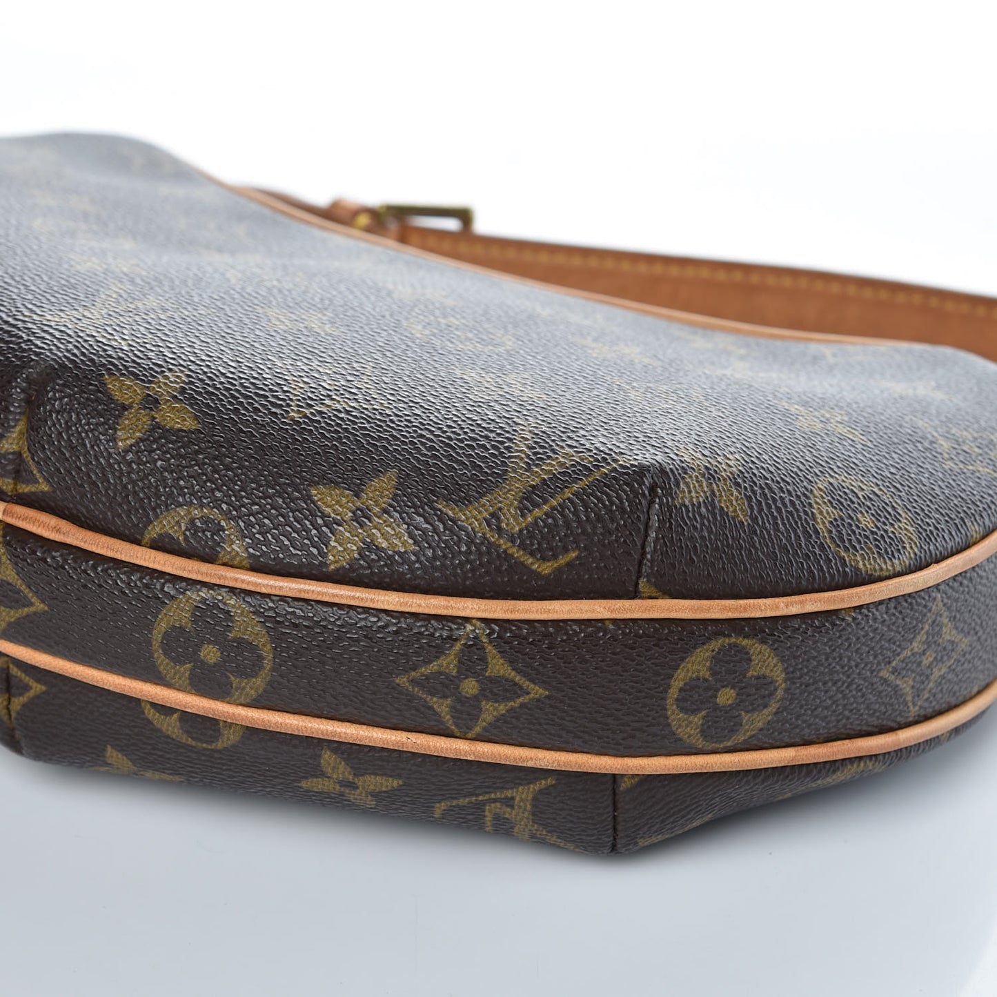 Monogram Croissant PM