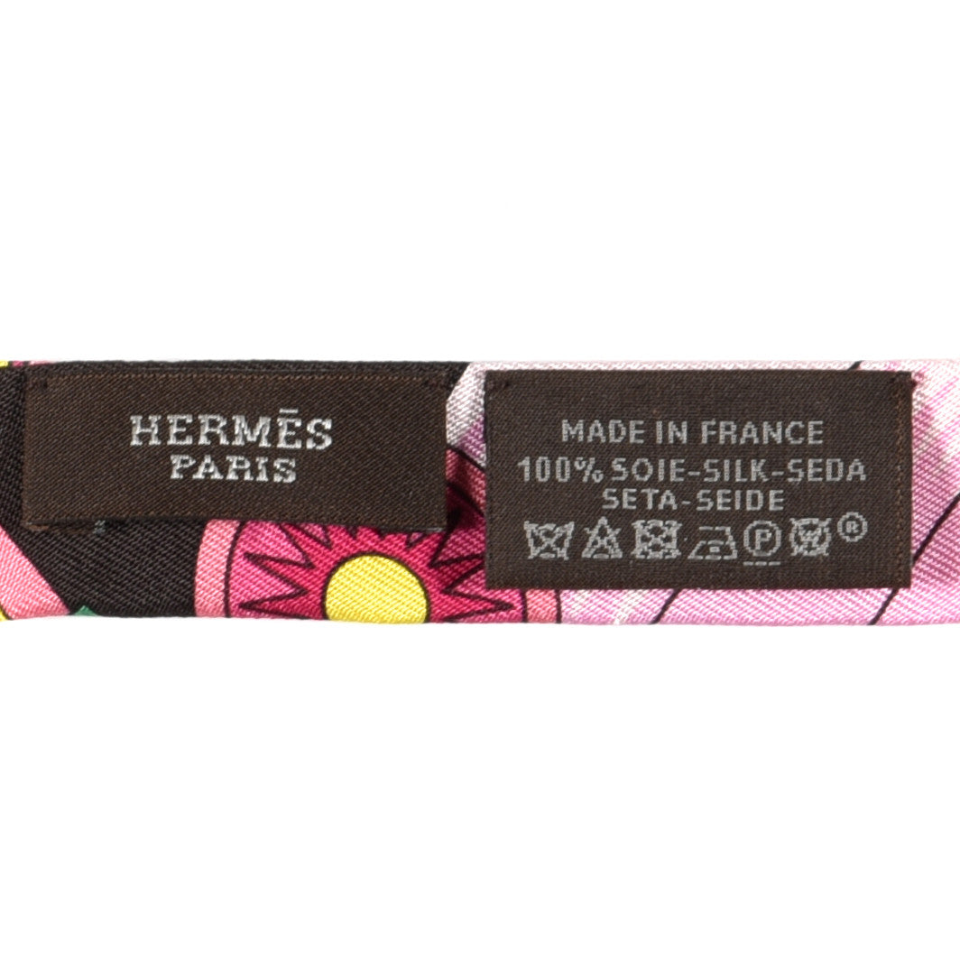 Hermes Silk La Source de Pegase Doll Twilly Ebene Rose Vif Jaune 4 of 4