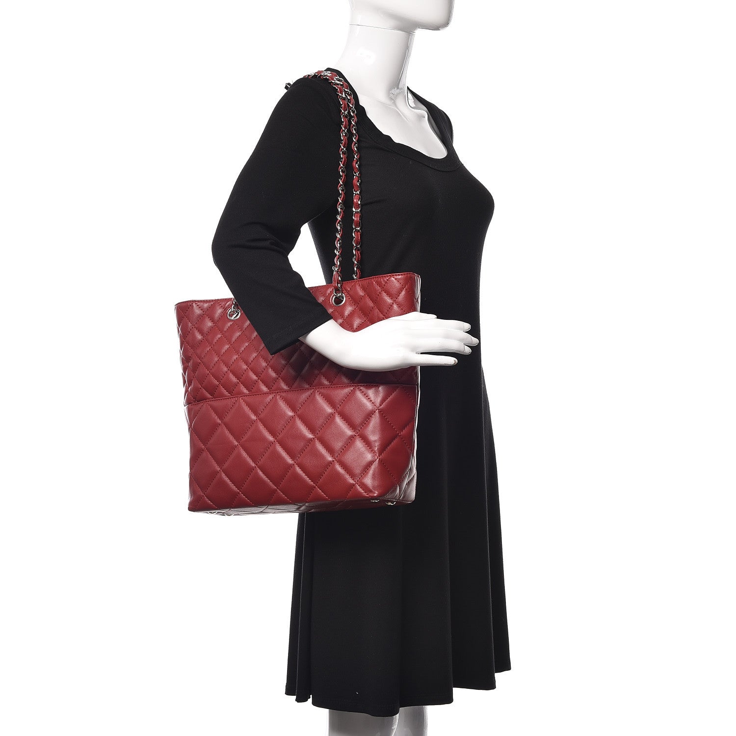 Chanel Calfskin Quilted In the Business North South Tote Red 2 of 13
