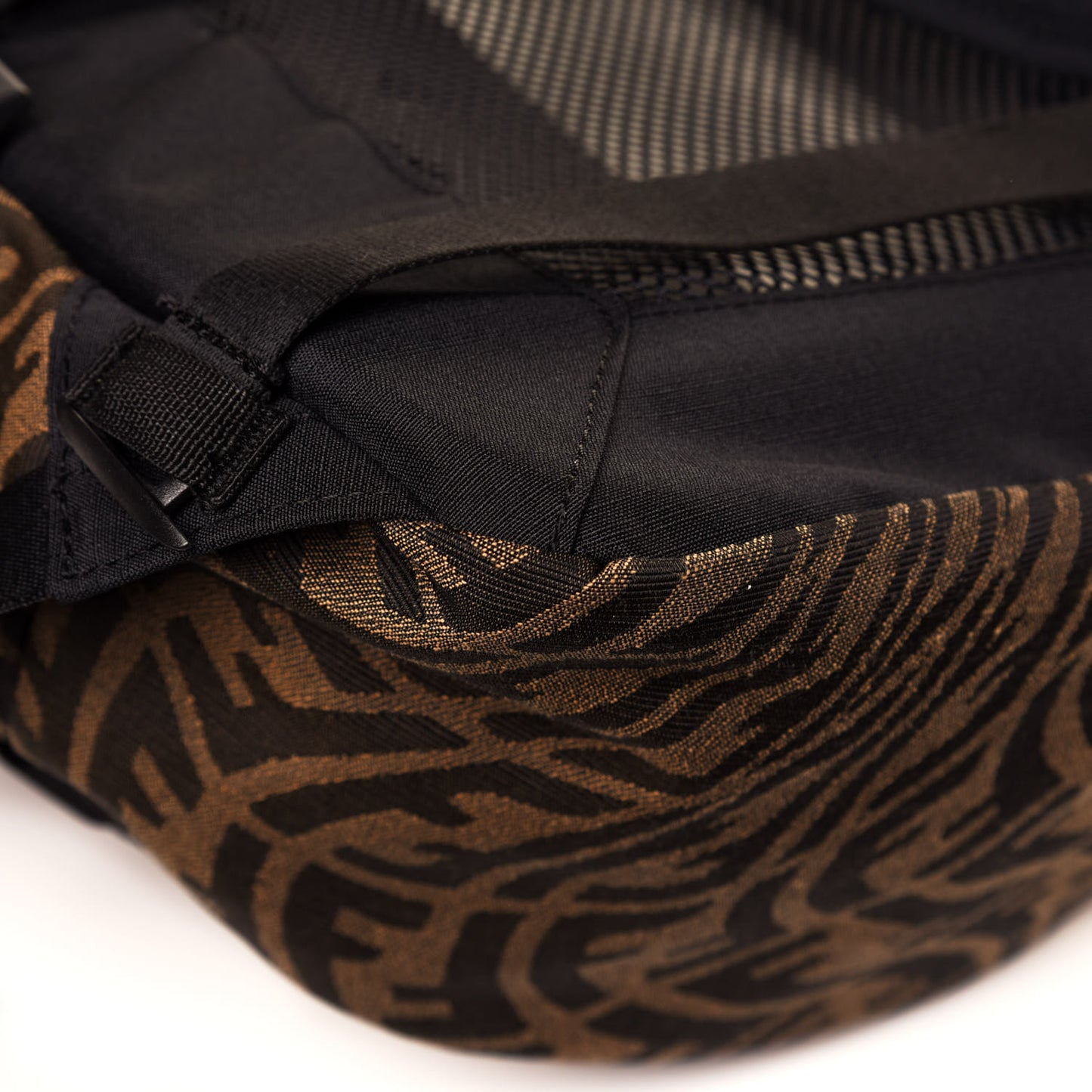 X SARAH COLEMAN Fabric Jacquard FF Vertigo Ferrino Ripstop Backpack Tobacco Moro Black