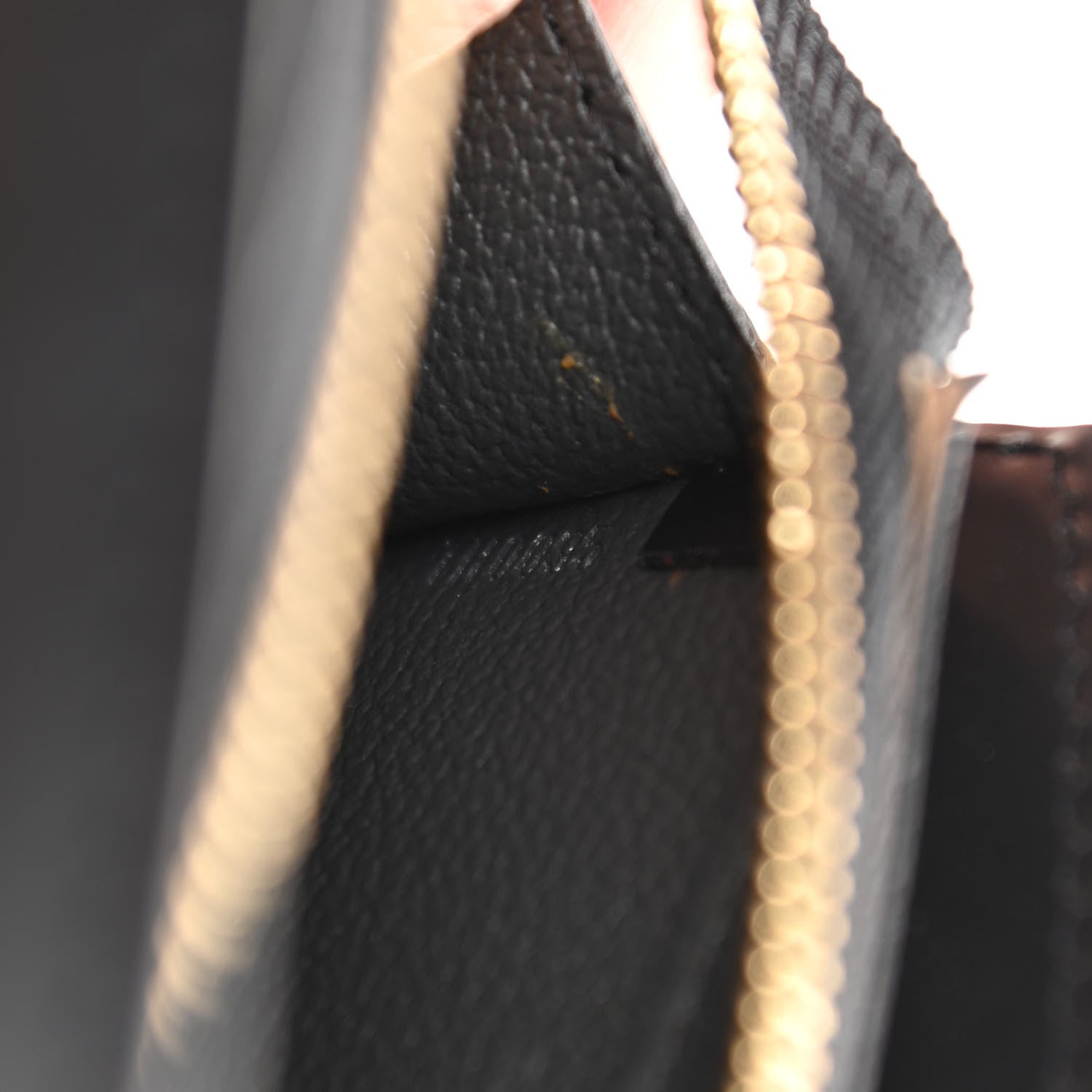 Louis Vuitton Epi Riviera Black 7 of 17