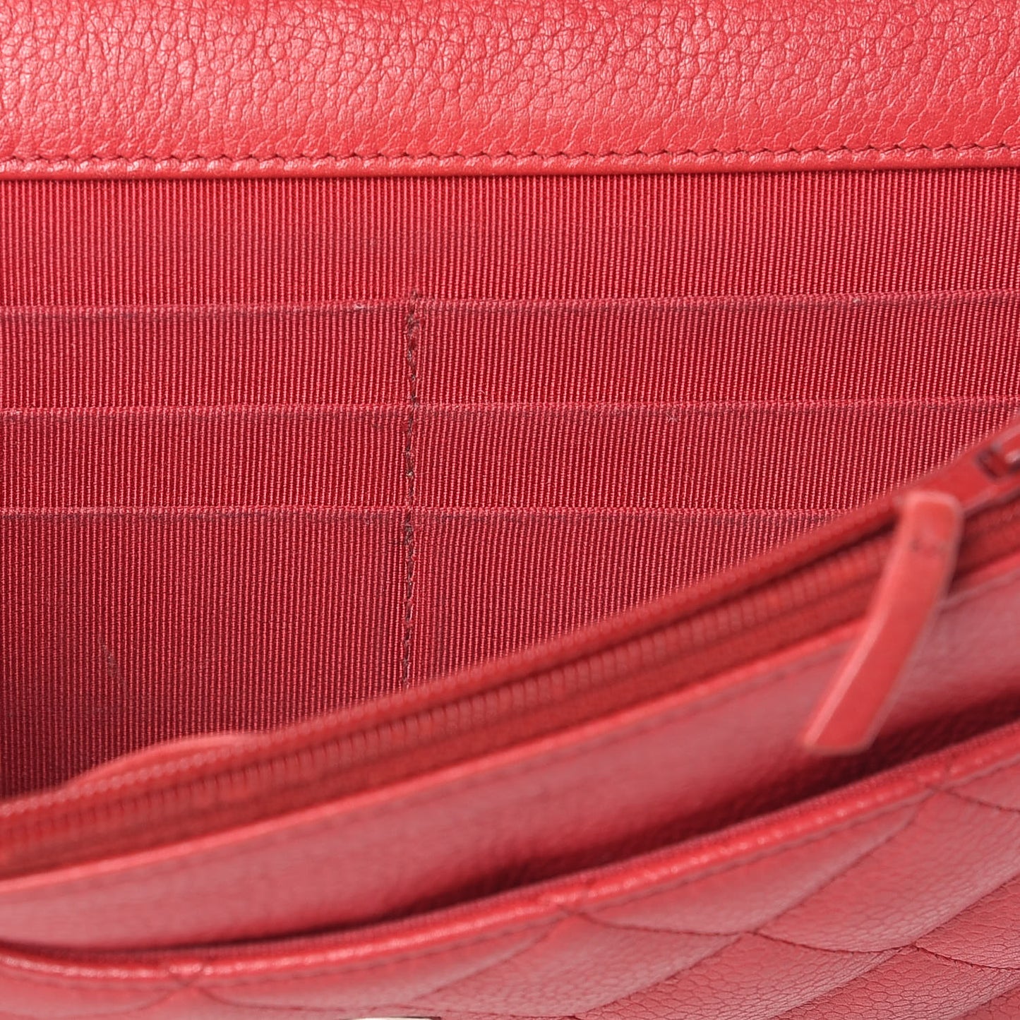 Caviar Quilted Wallet on Chain WOC Red