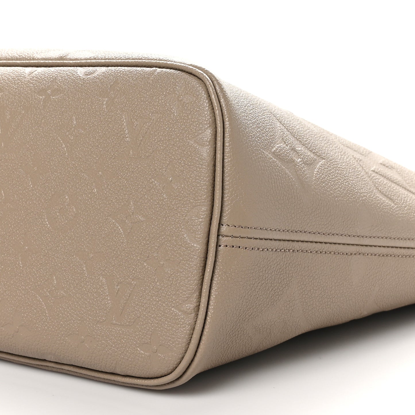 Empreinte Monogram Giant Neverfull MM Tourterelle