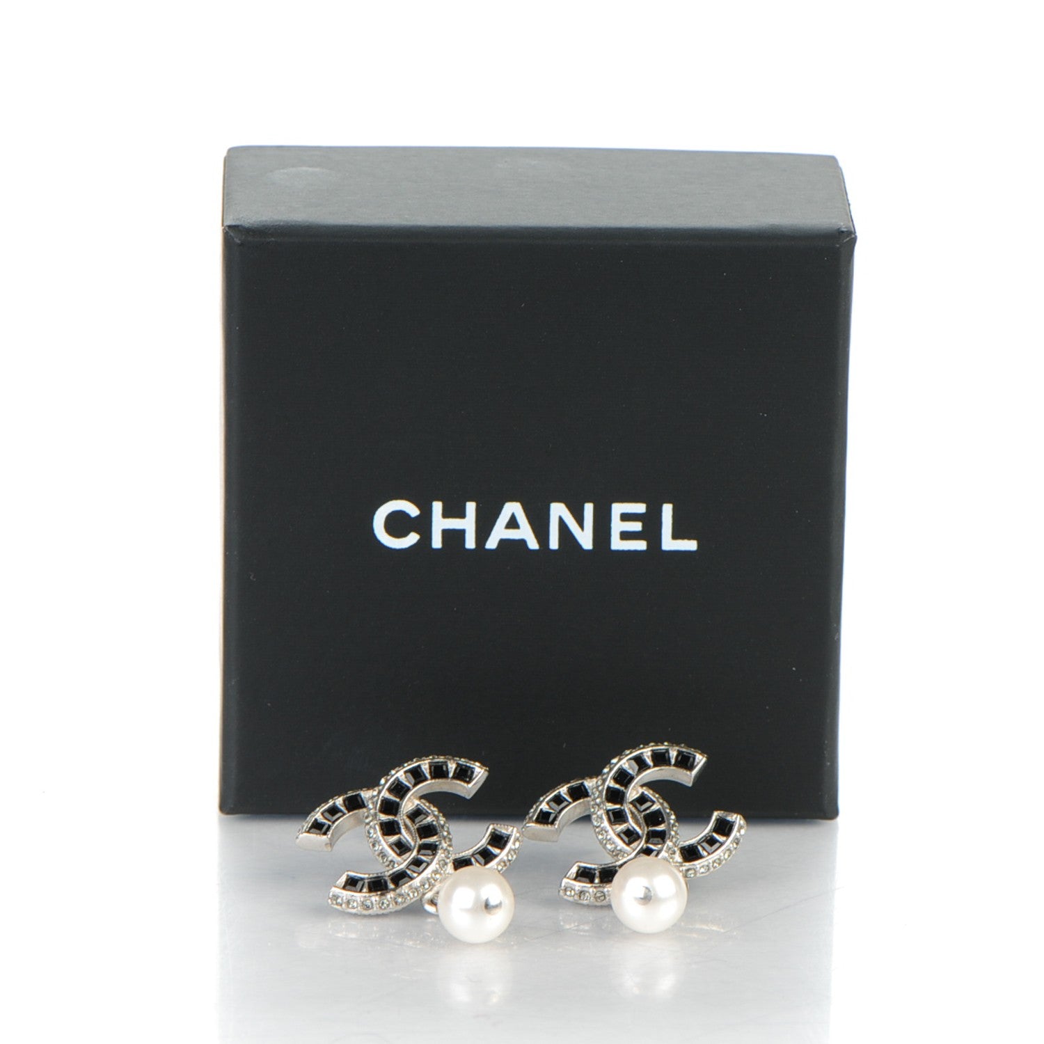 Chanel Baguette Crystal Pearl CC Drop Earrings Silver Black 5 of 5