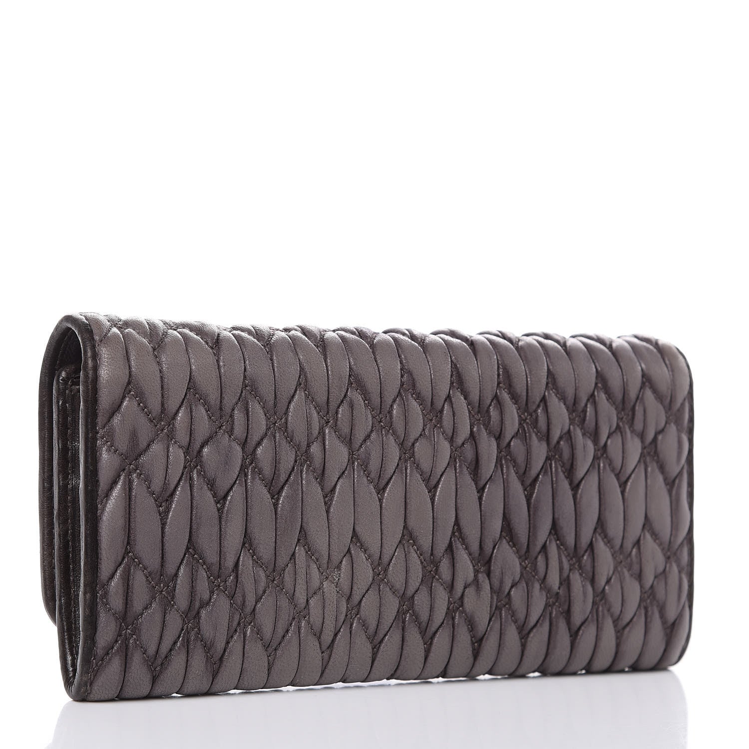 Miu Miu Nappa Matelasse Flap Wallet Argilla 3 of 12