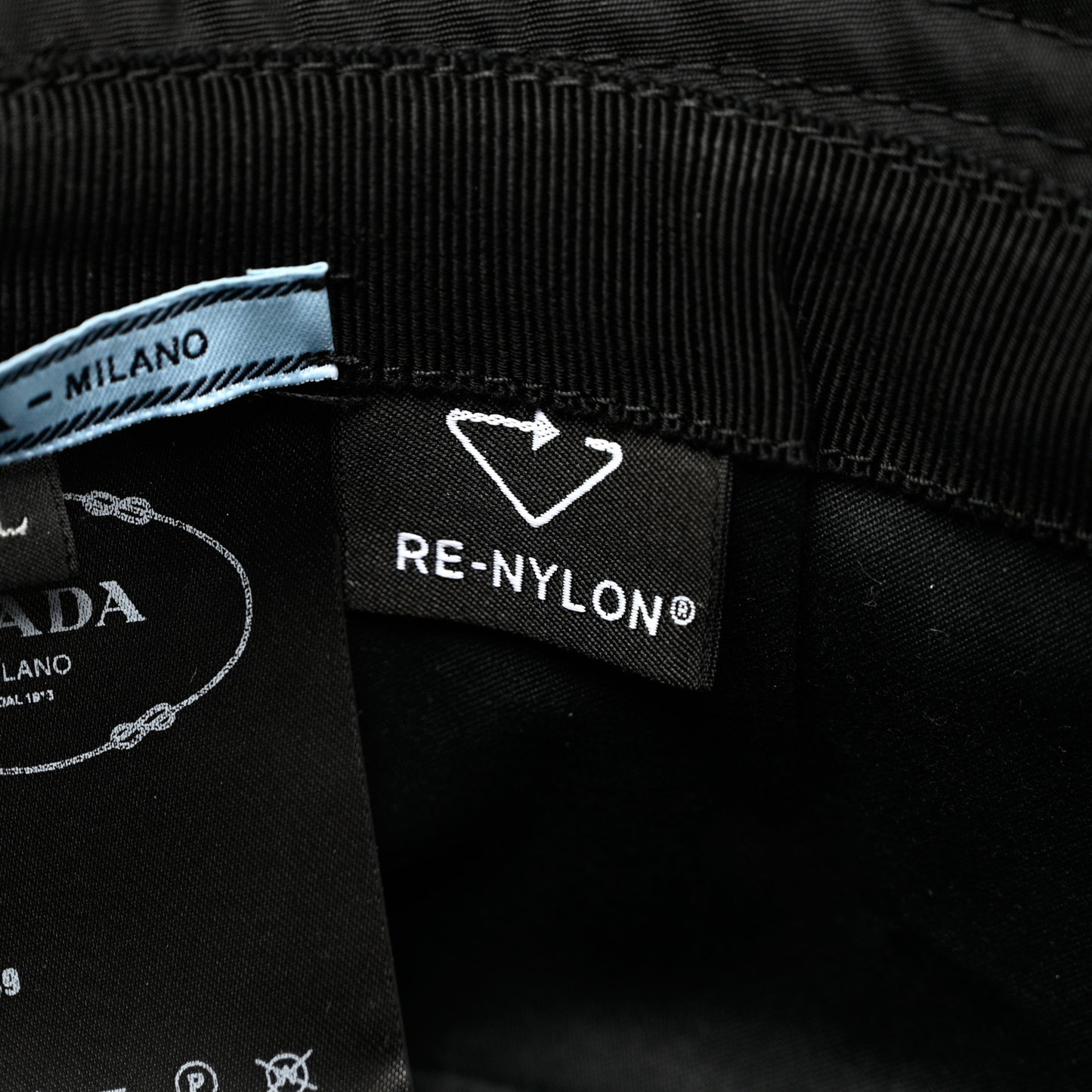 Re-Nylon Metal Triangle Logo Womens Bucket Hat L Black