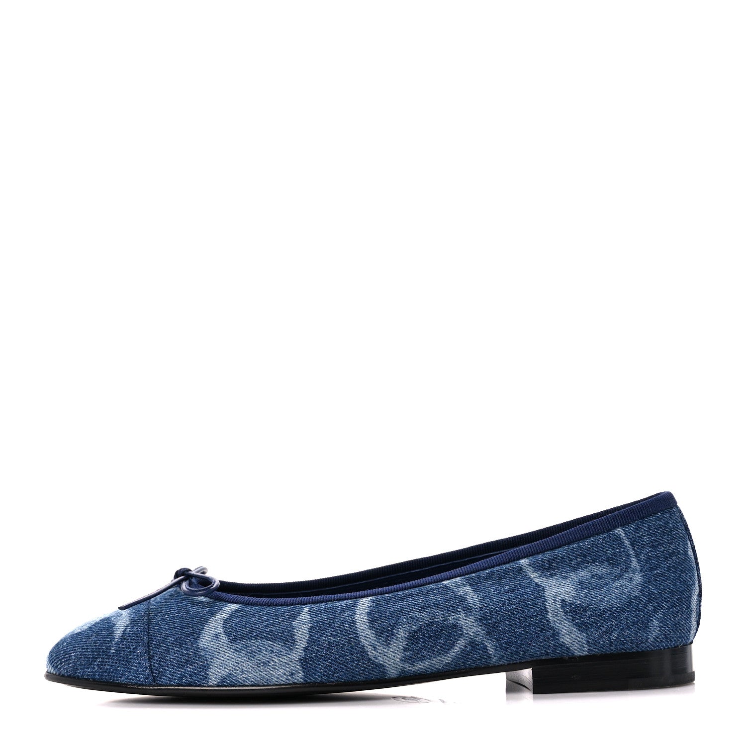 Chanel Denim Printed CC Cap Toe Ballerina Flats 38.5 Blue White 1 of 9
