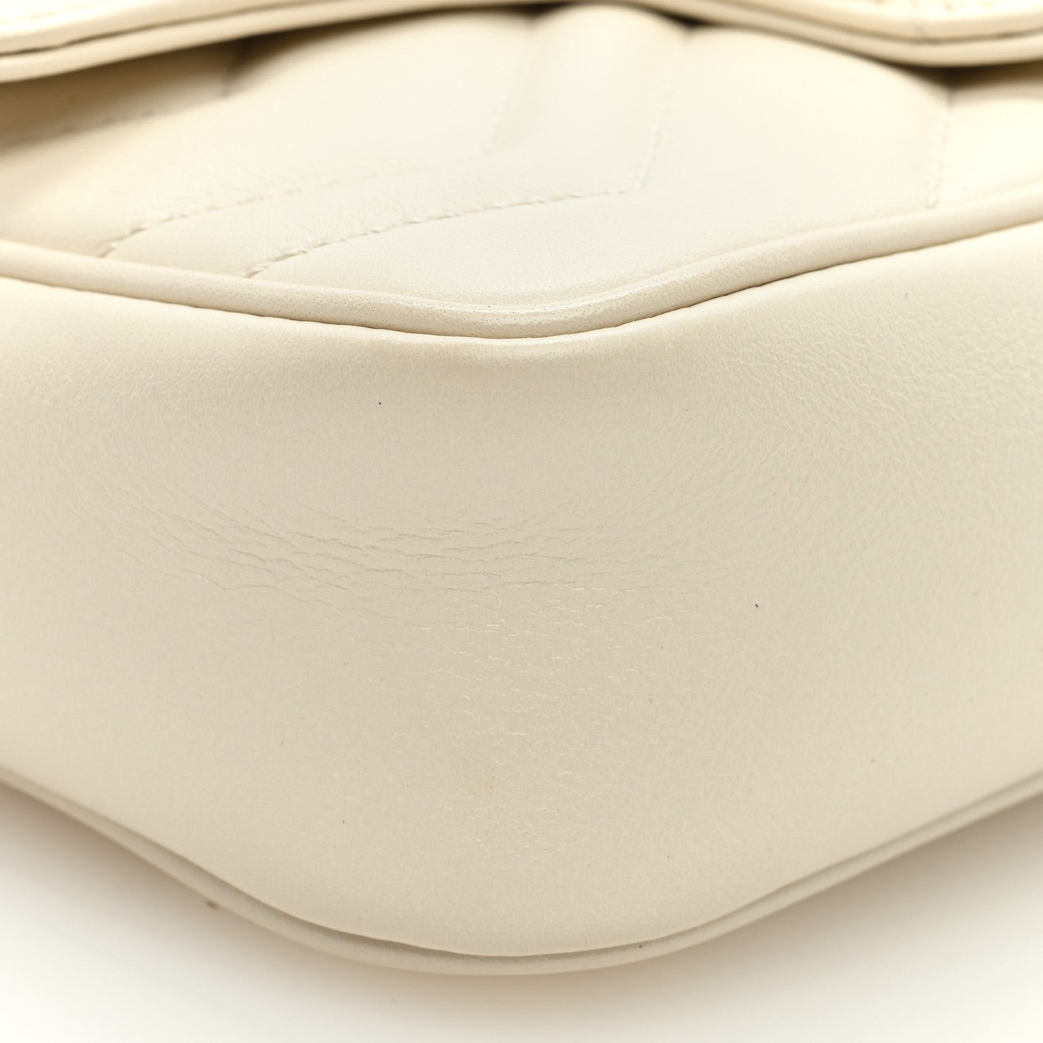 Gucci Calfskin Matelasse Super Mini GG Marmont Shoulder Bag White 8 of 10
