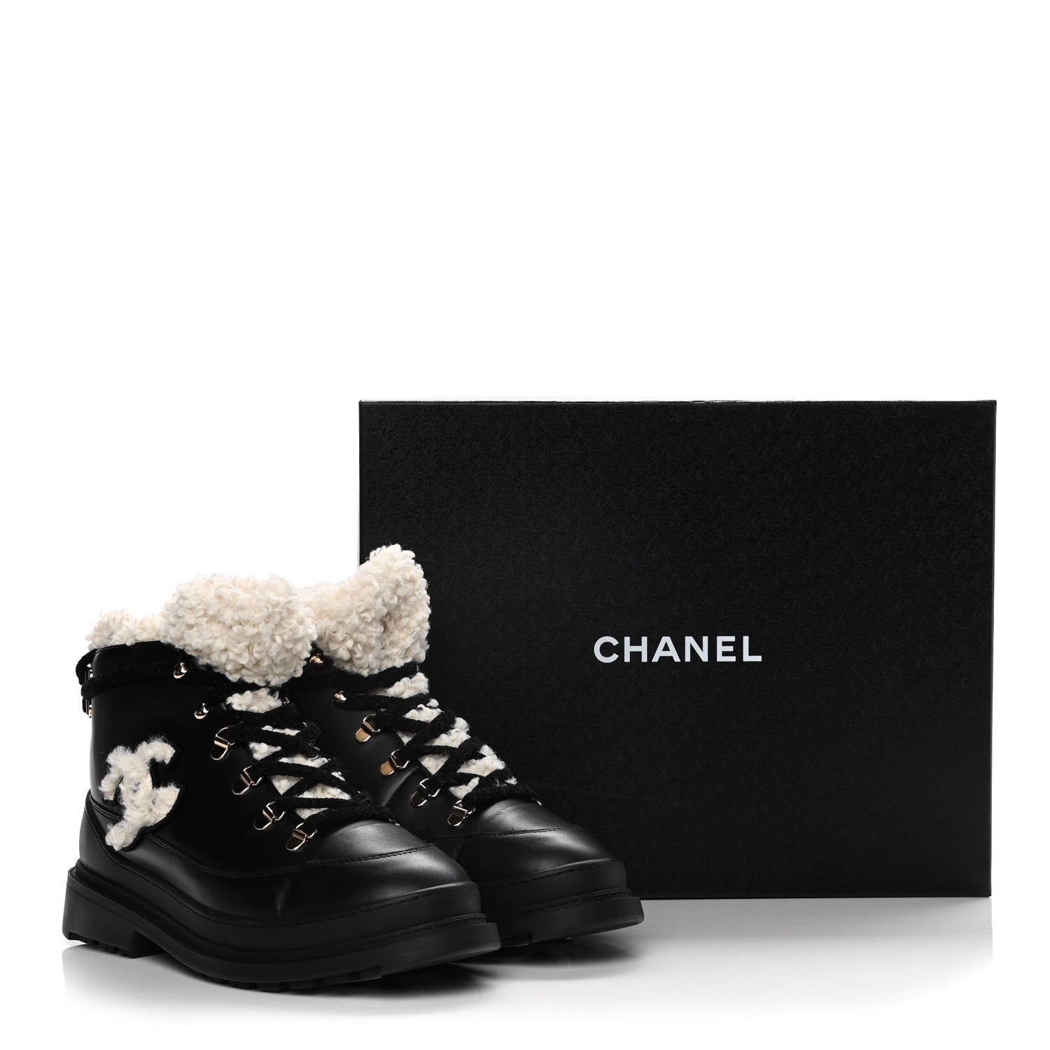 Chanel Calfskin Shearling CC Lace Up Boots 40.5 Black 16 of 16
