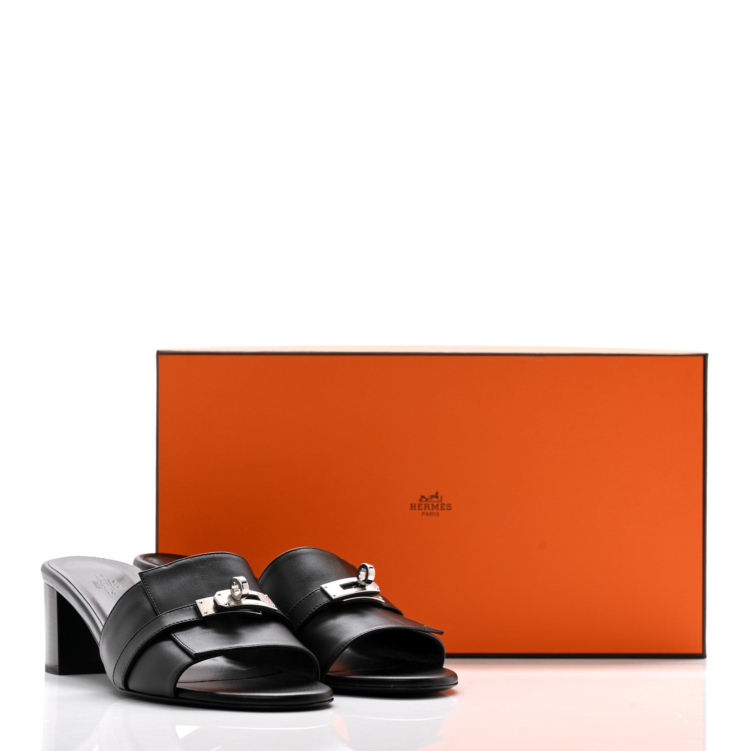Hermes Calfskin Gigi 50 Sandals 40 Gold Black 10 of 10