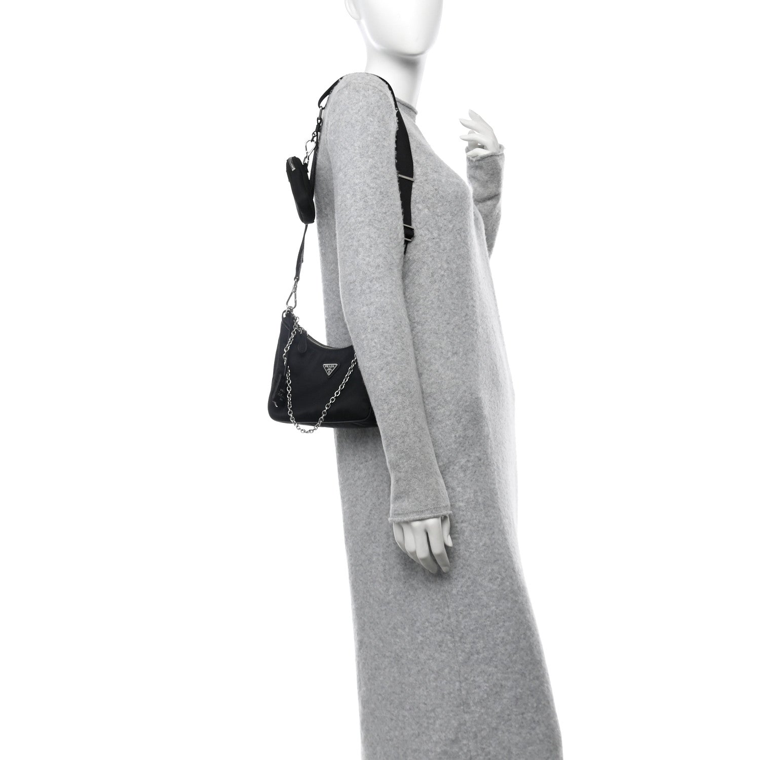 Prada Nylon Re-Edition 2005 Shoulder Bag Black 2 of 11