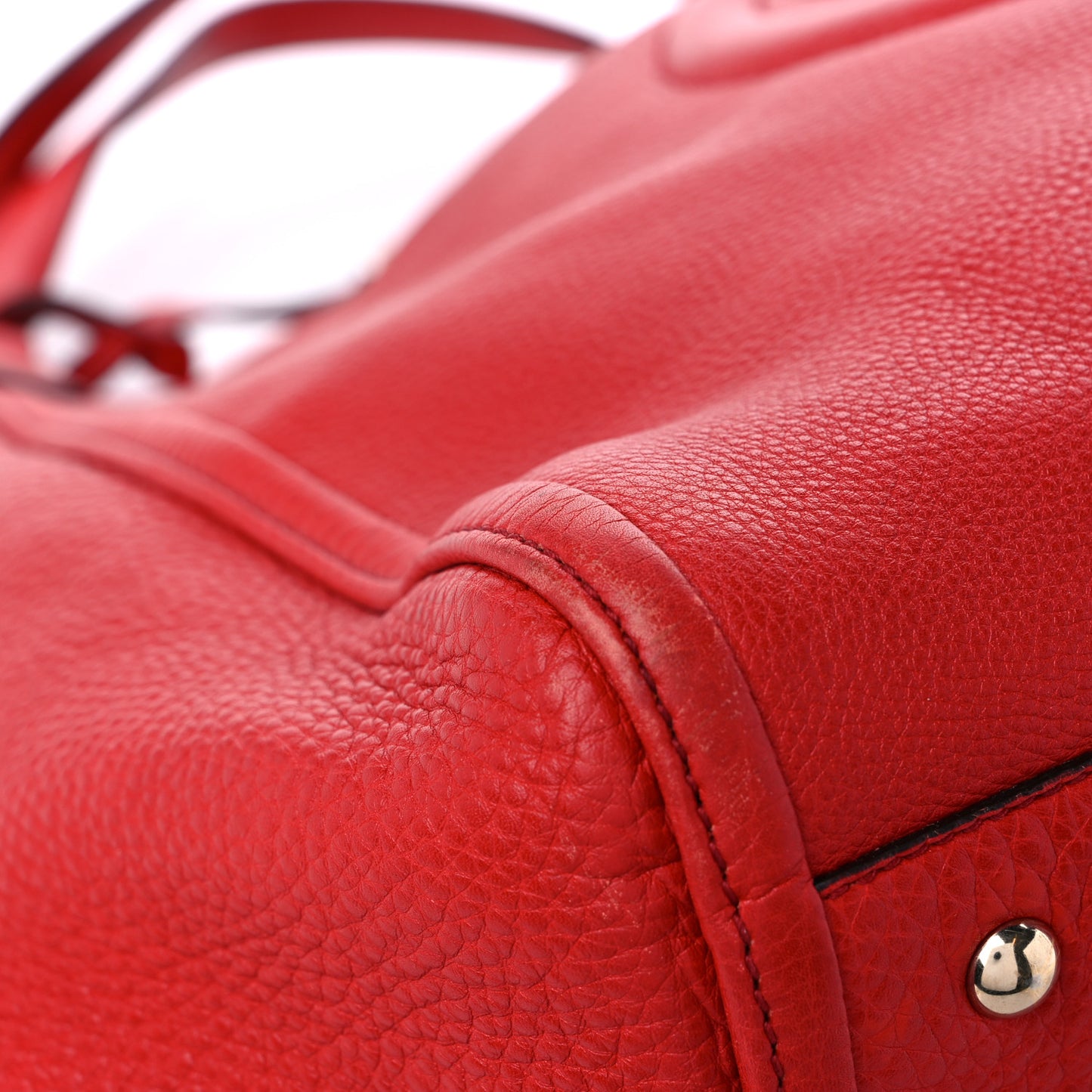Pebbled Calfskin Large Soho Shoulder Bag Red
