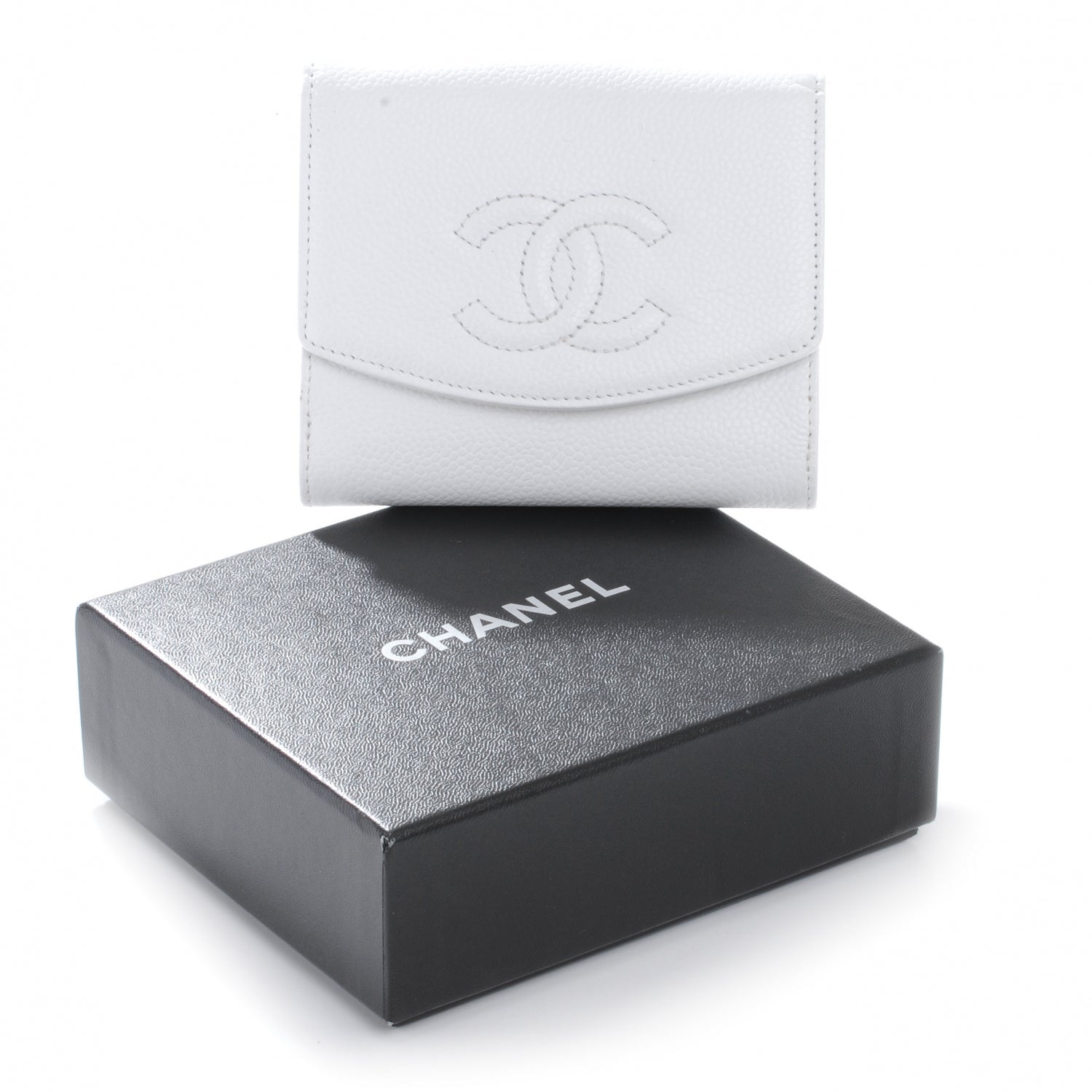Chanel Caviar Compact Wallet White 2 of 8