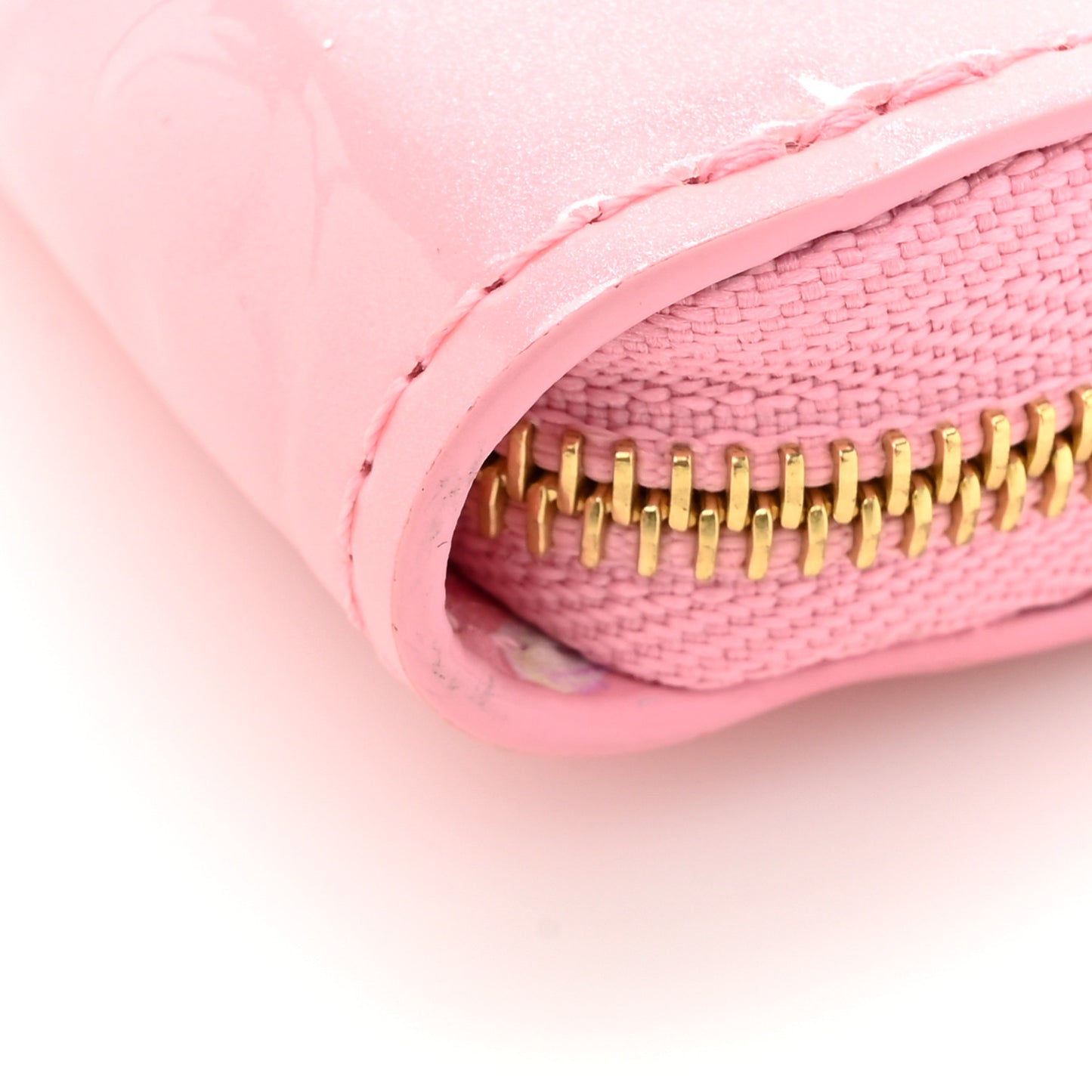Vernis Valentine's Day Zippy Coin Purse Mochi Pink