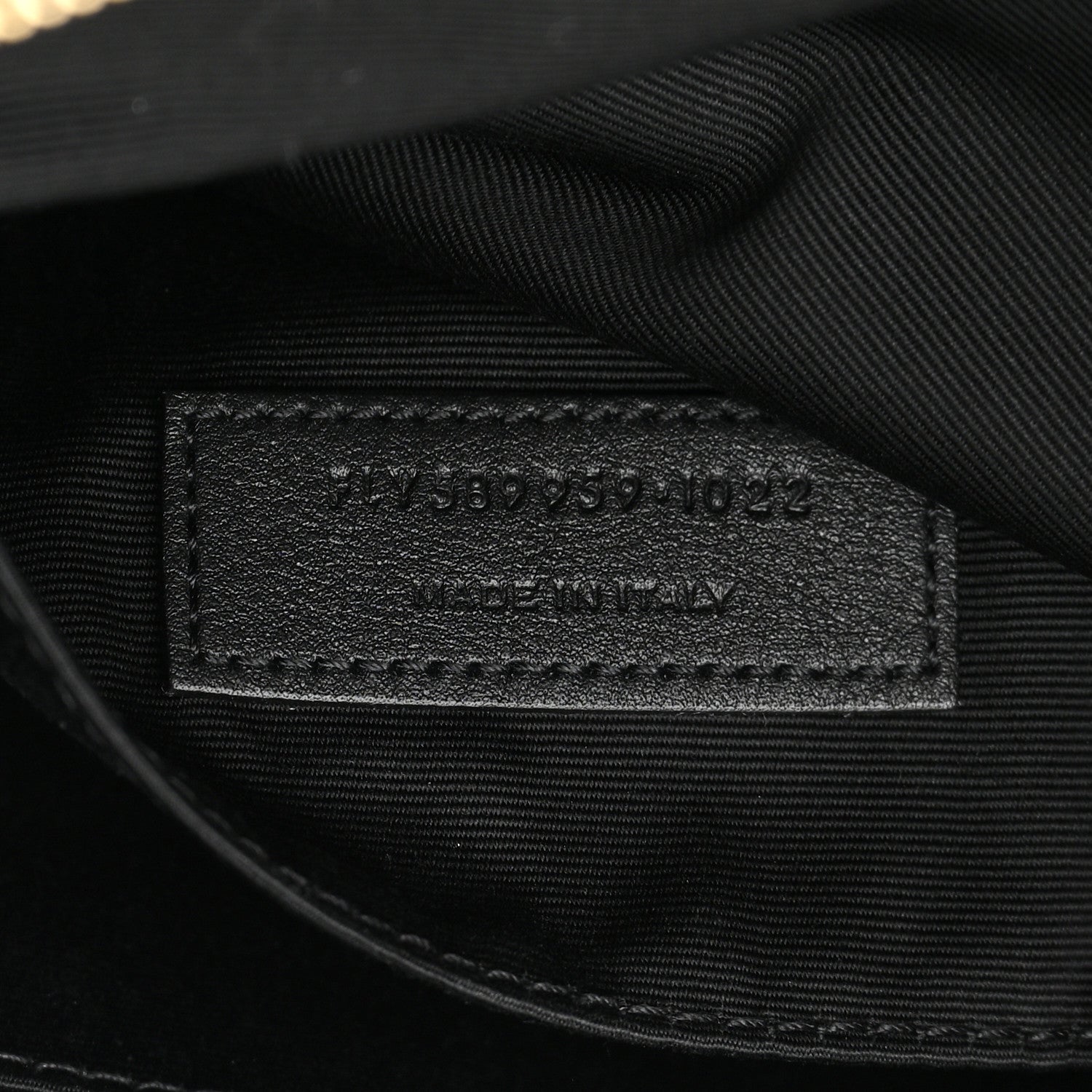 Saint Laurent Grain De Poudre Monogram Belt Bag Black 7 of 12