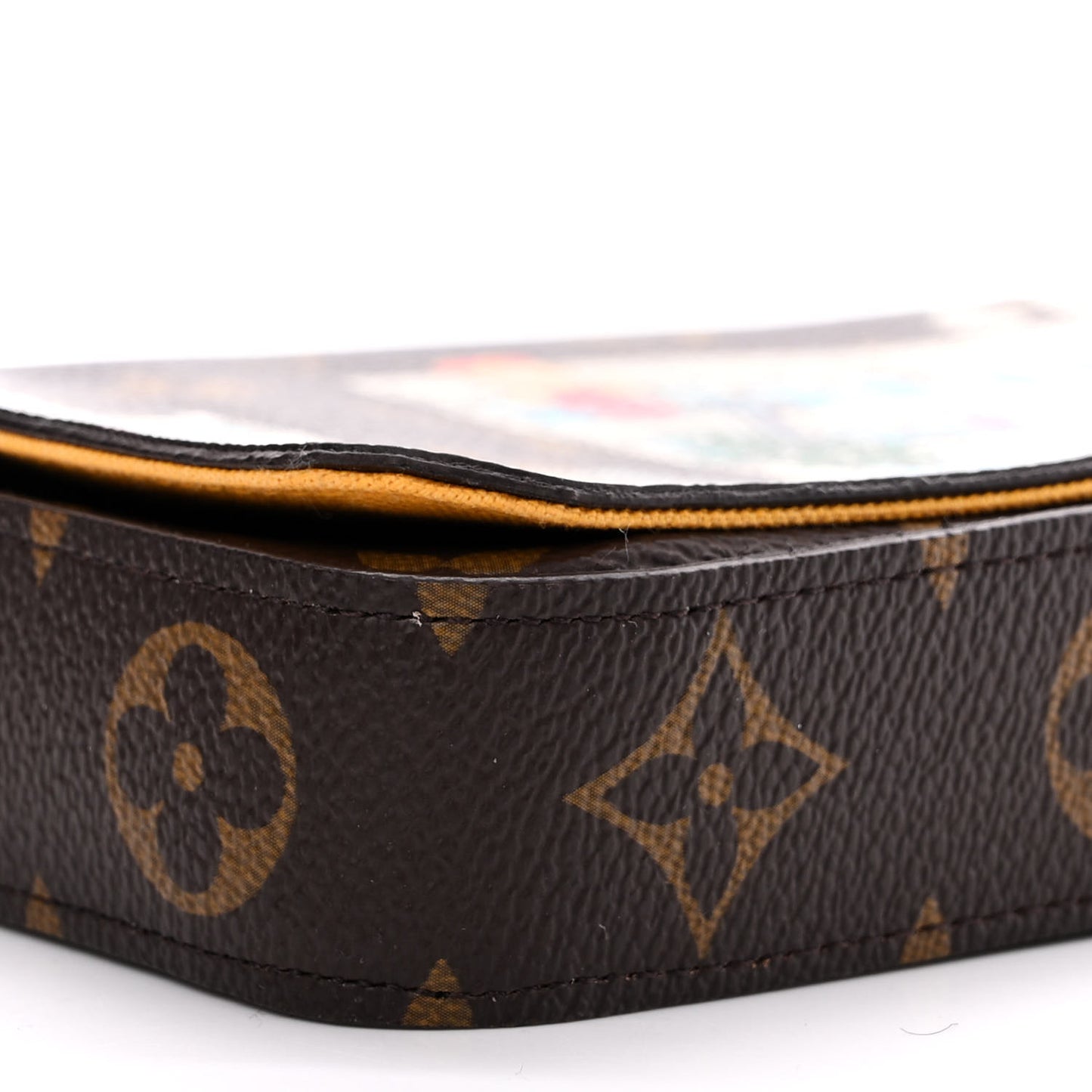 Monogram 2022 Christmas Animation New York Soho Pochette Felicie Chain Wallet Yellow