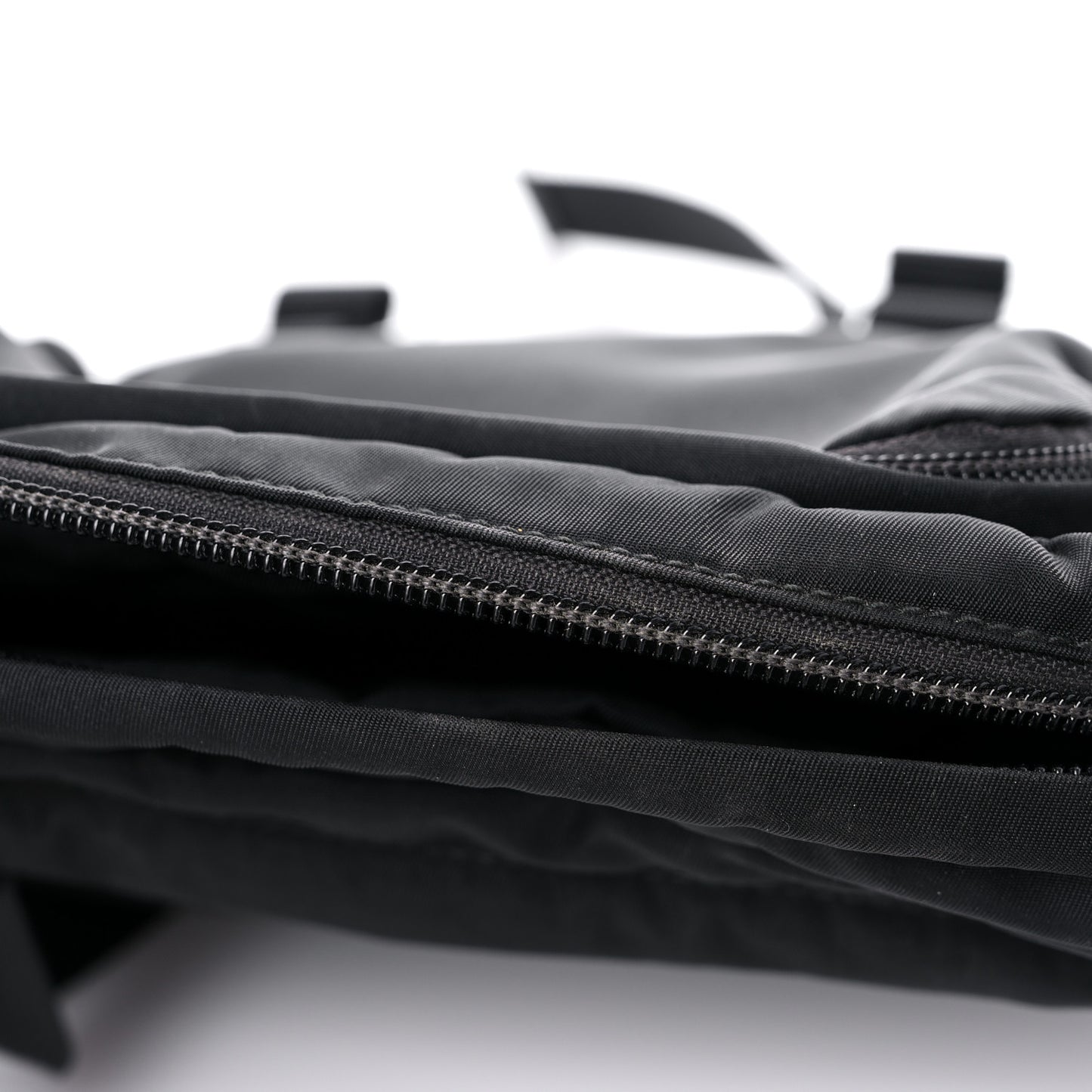 Tessuto Nylon Messenger Bag Black