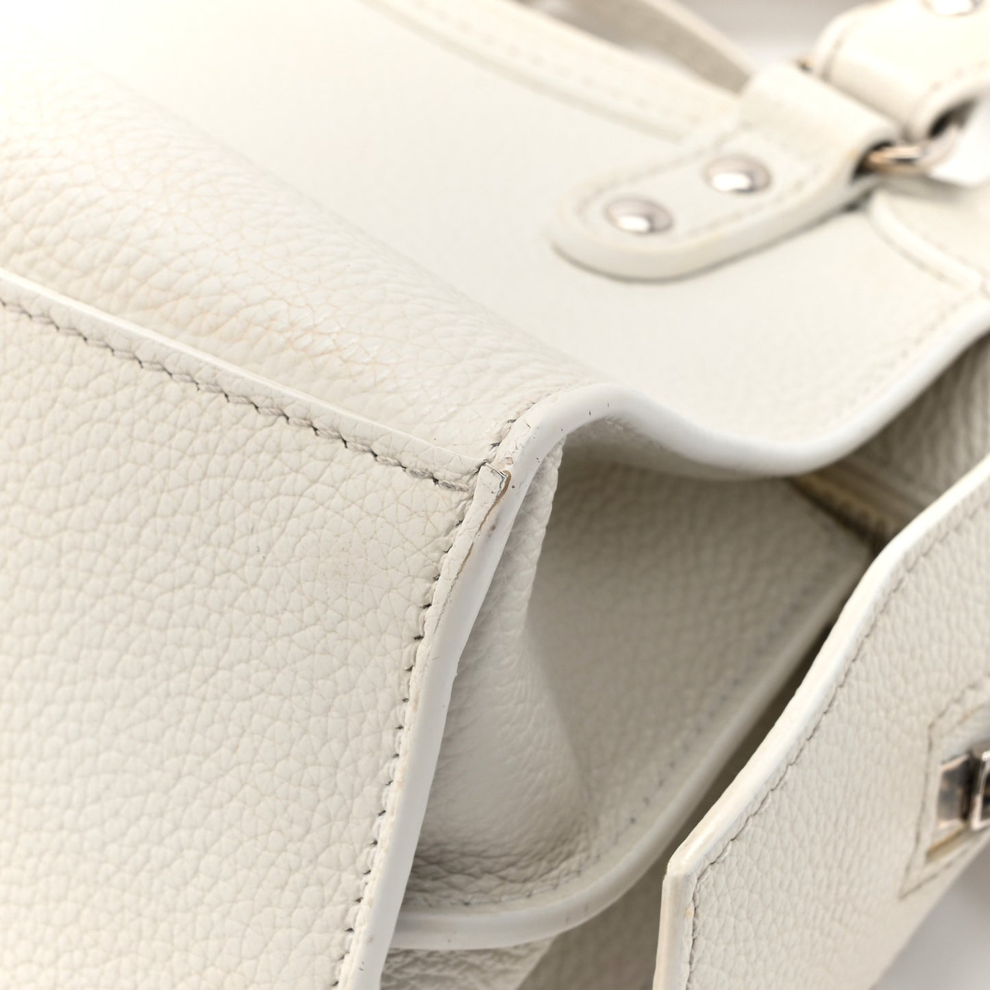 Grained Calfskin Neo Classic Silver Hardware Mini City White