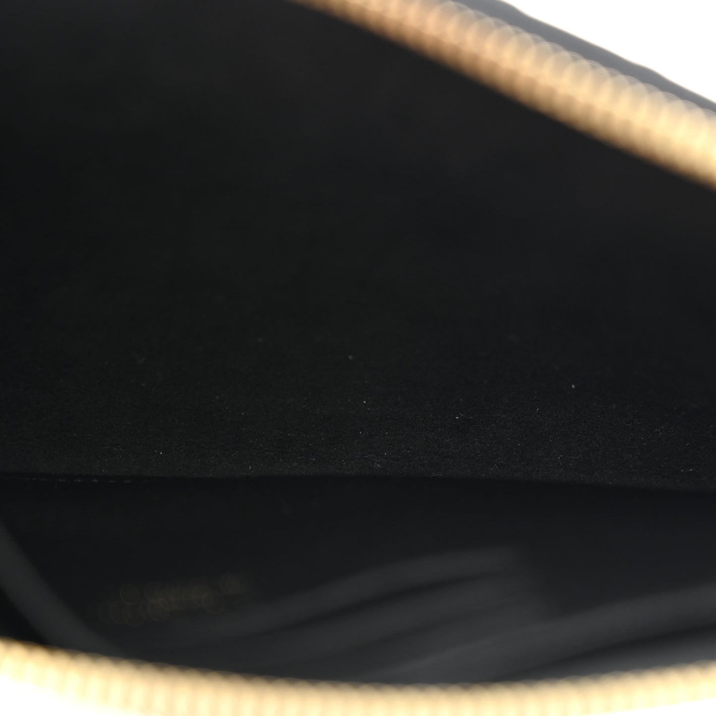 Empreinte Monogram Giant Wild at Heart Pochette Melanie MM Black