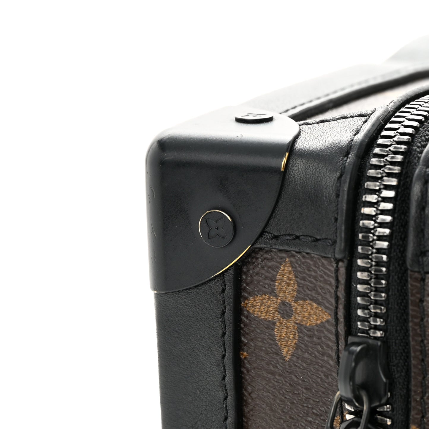 Monogram Solar Ray Soft Trunk