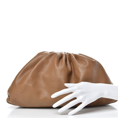 Bottega Veneta Smooth Butter Calf The Pouch Oversized Clutch Cammello 2 of 11