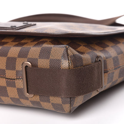 Louis Vuitton Damier Ebene Brooklyn MM 6 of 12