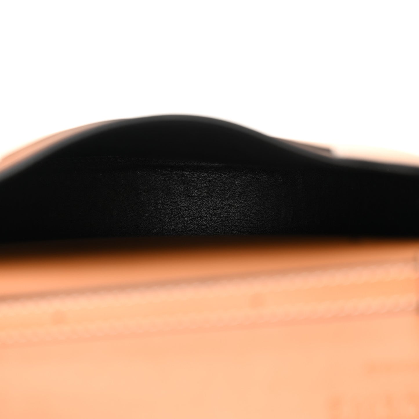 Soft Calfskin Heel Saddle Bag Tan