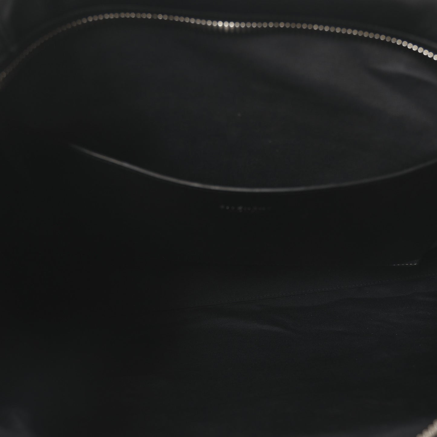 Smooth Calfskin Medium Antigona Lock Duffle Bag Black