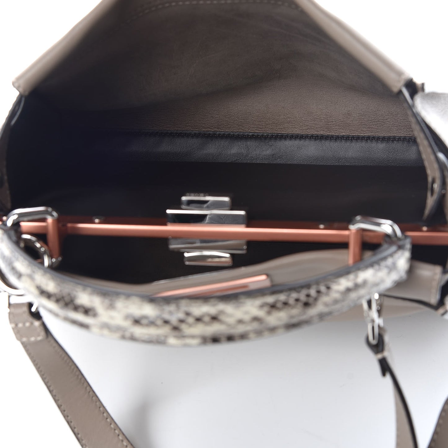 Vitello Seta Shiny Nappa Elaphe Medium Peekaboo Iconic Satchel Tortora Natural Ebano