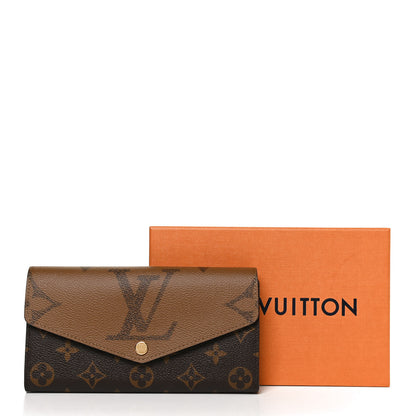 Louis Vuitton Reverse Monogram Giant Sarah Wallet 9 of 9