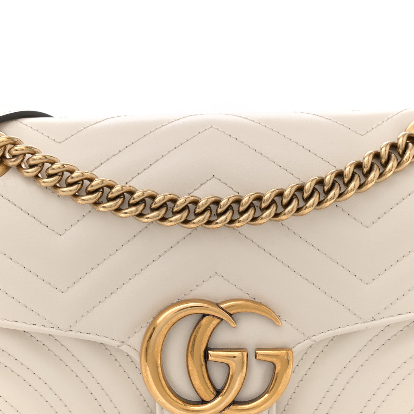 Calfskin Matelasse Small GG Marmont Shoulder Bag White