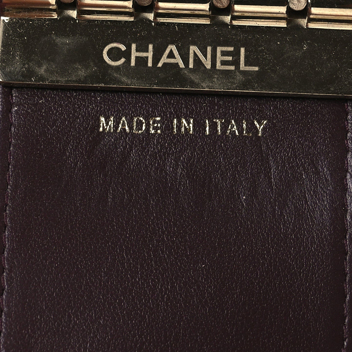 Caviar Quilted Classic 4 Key Holder Wallet Black