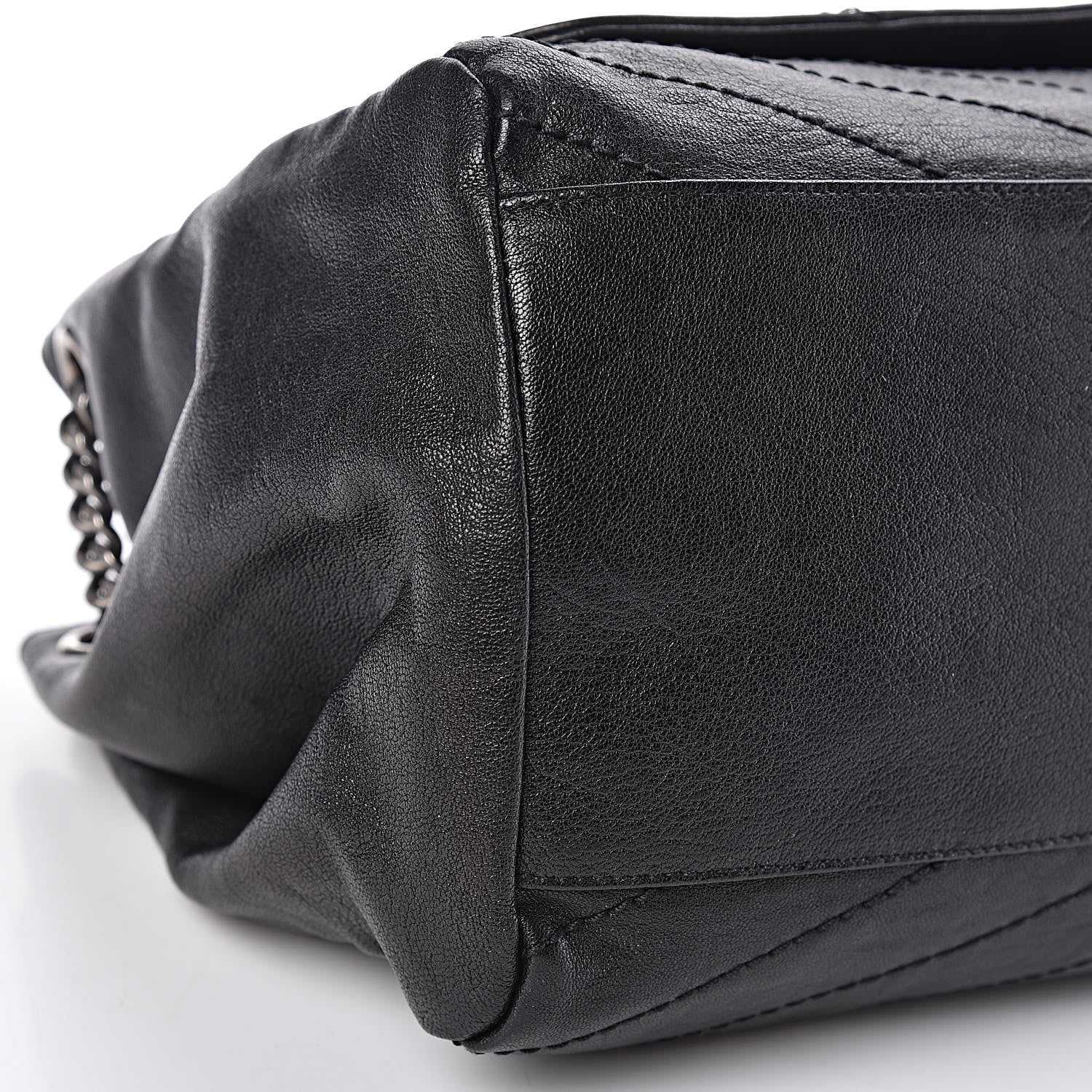 Saint Laurent Pebbled Lambskin Chevron Monogram Large Nolita Black 5 of 10